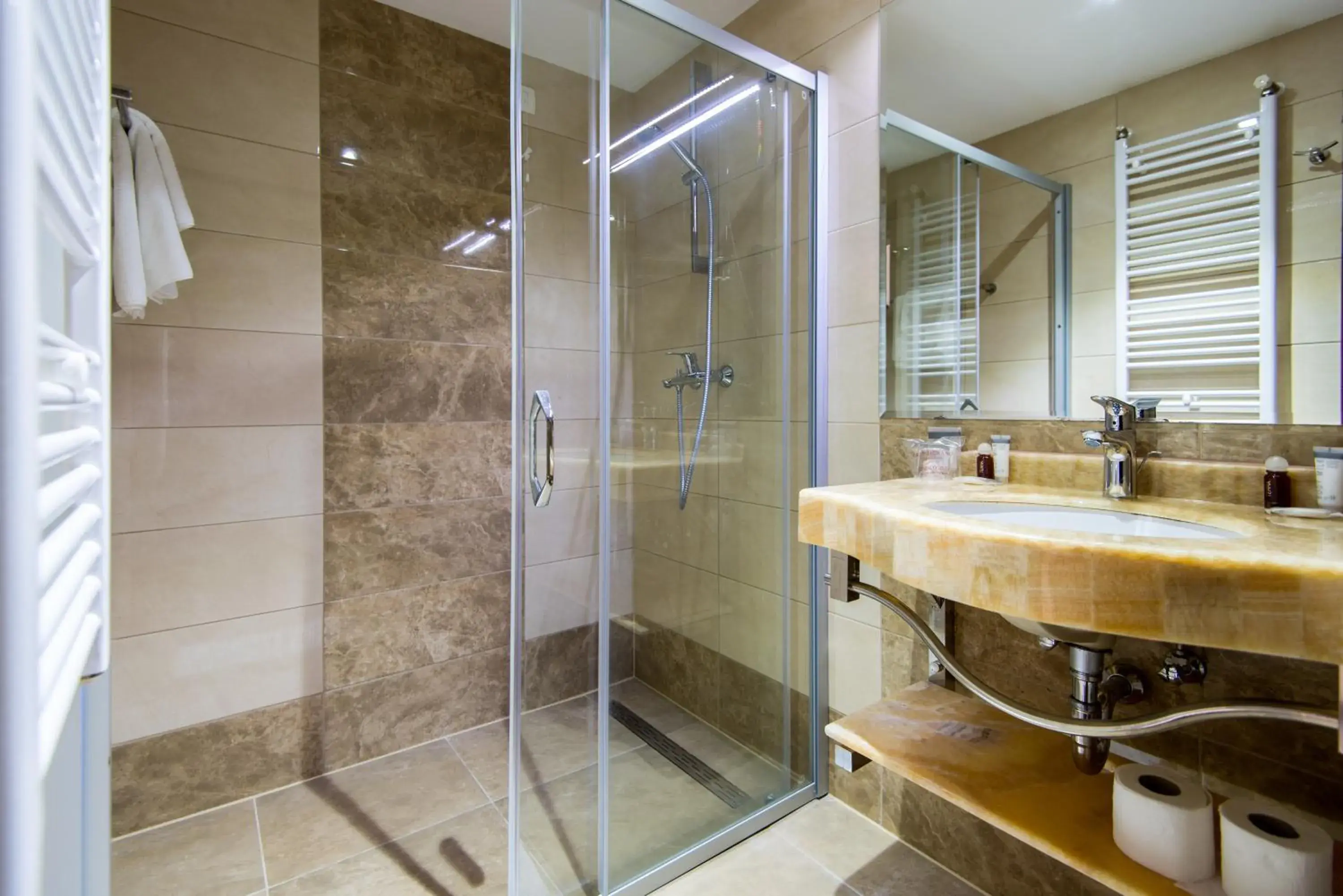 Shower, Bathroom in Grand Hotel Neum
