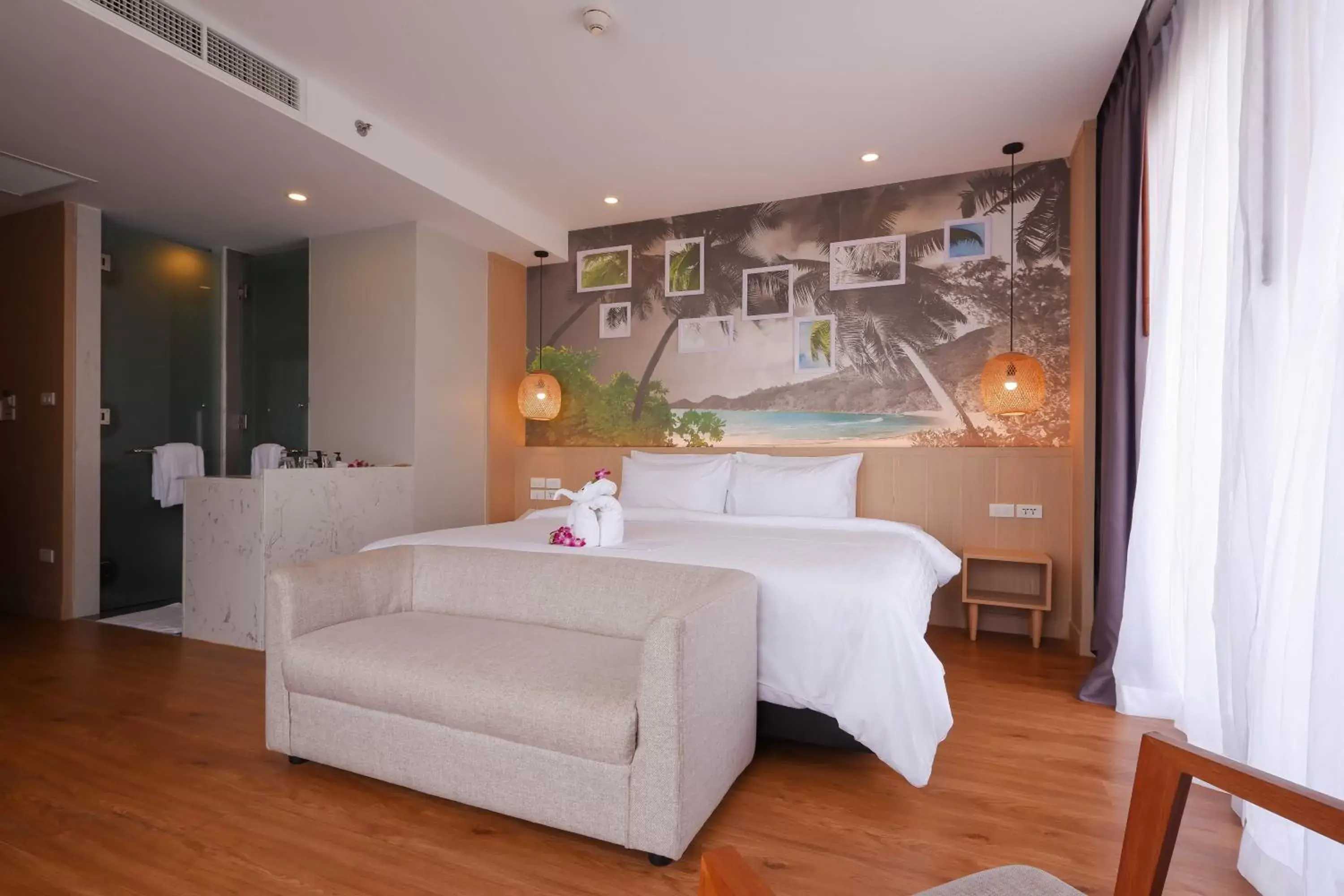 Bed in Sea Seeker Krabi Resort - SHA Extra Plus