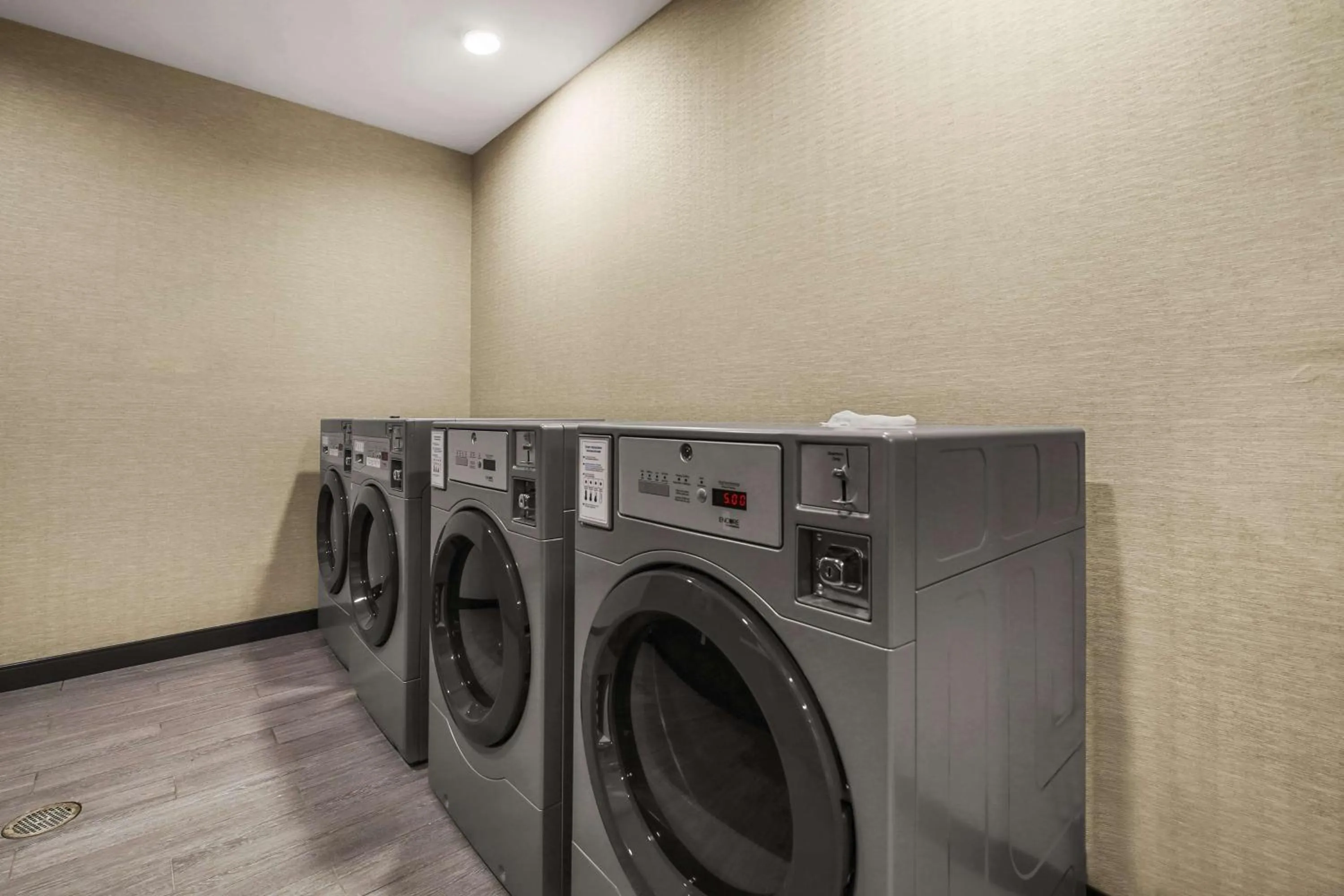 Property building in Home2 Suites By Hilton Cookeville