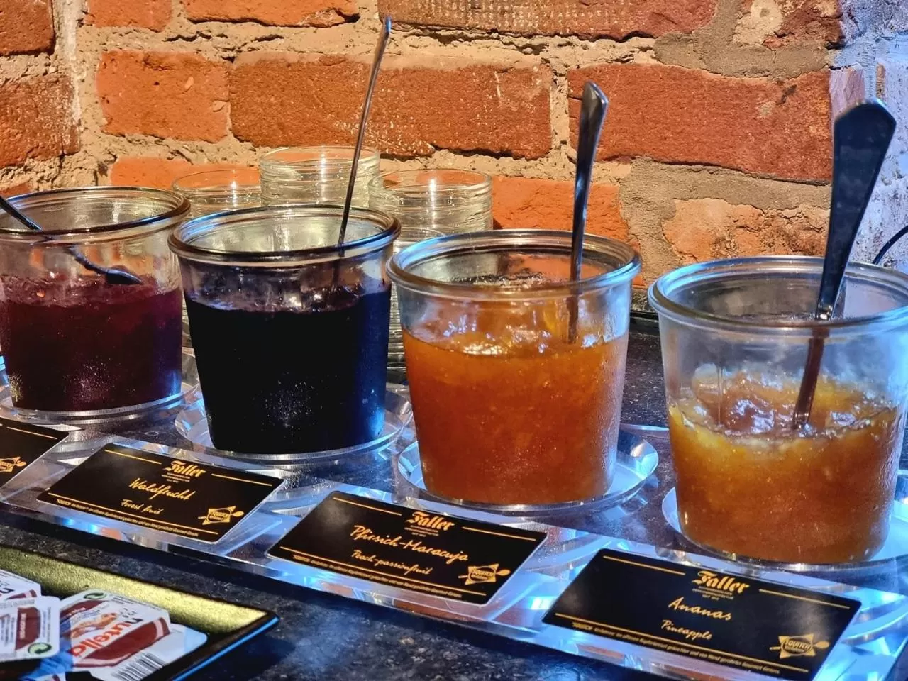 Breakfast in Altes Eishaus, Hotel & Restaurant