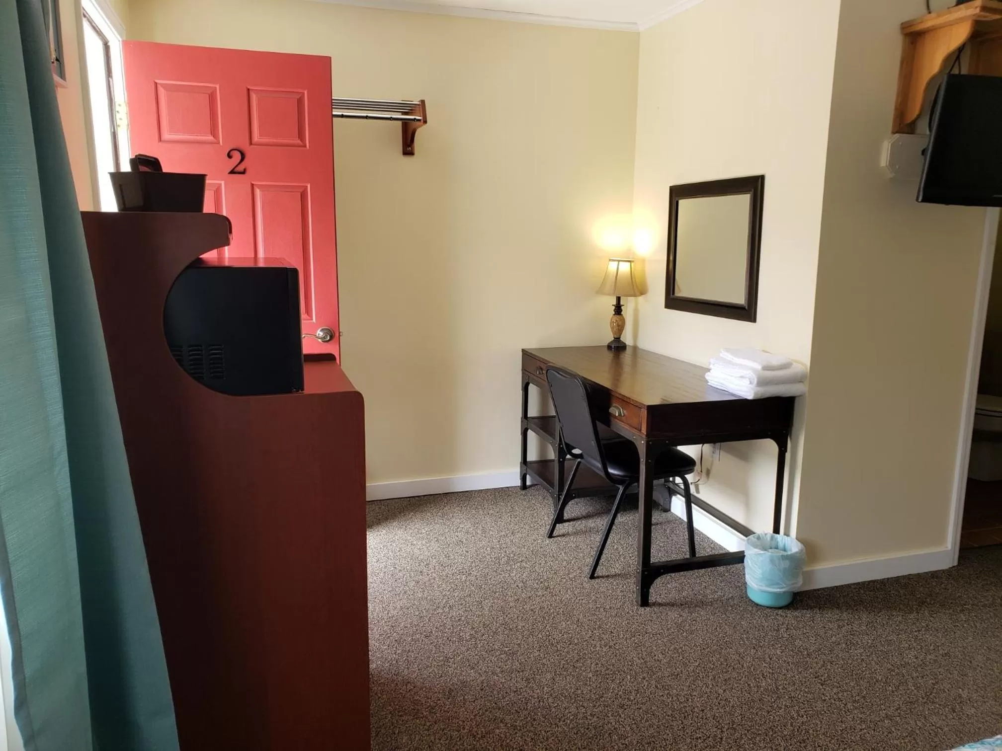 TV/Entertainment Center in Blue Ridge Motel