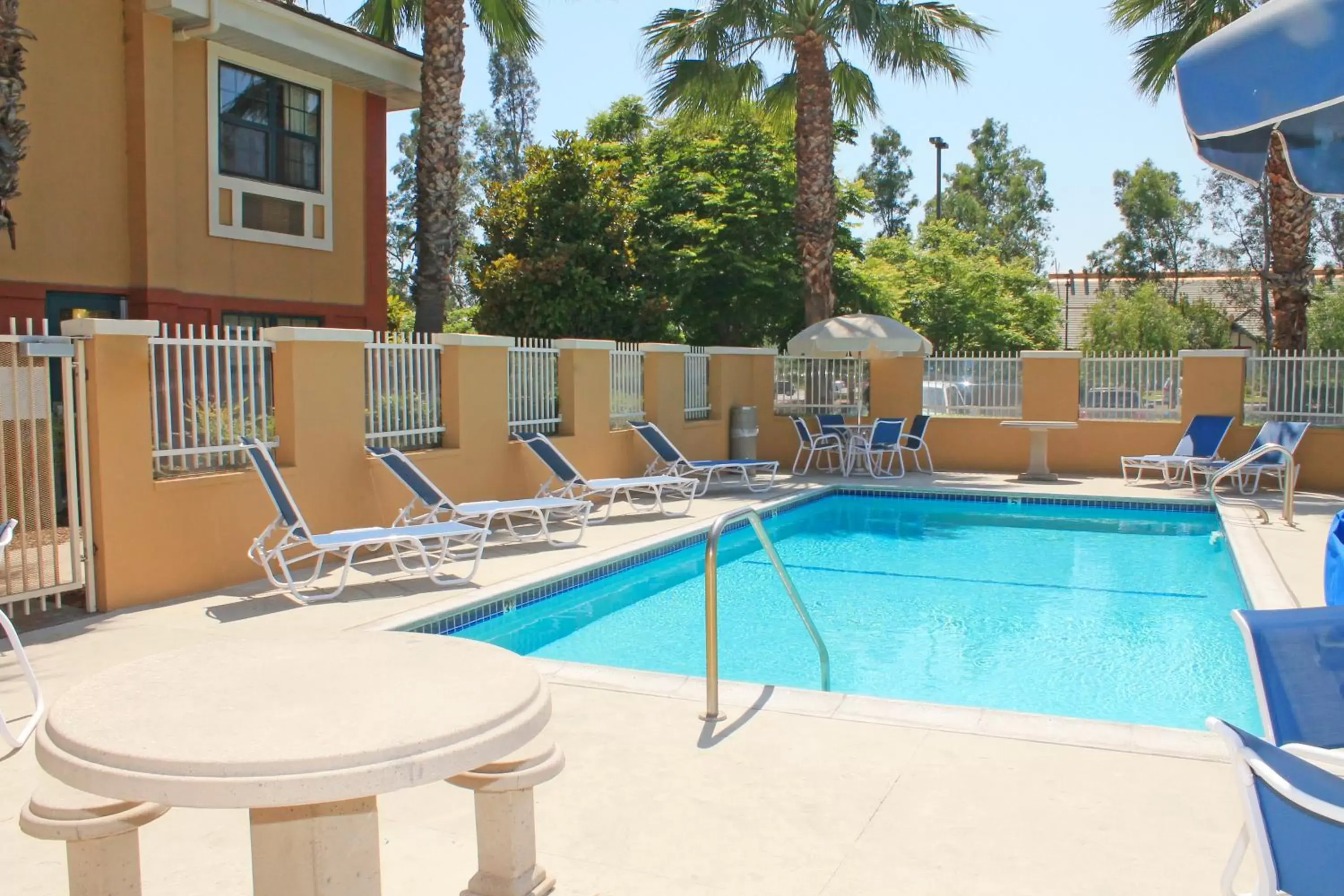 Swimming Pool in Extended Stay America Suites - Los Angeles - Ontario Airport