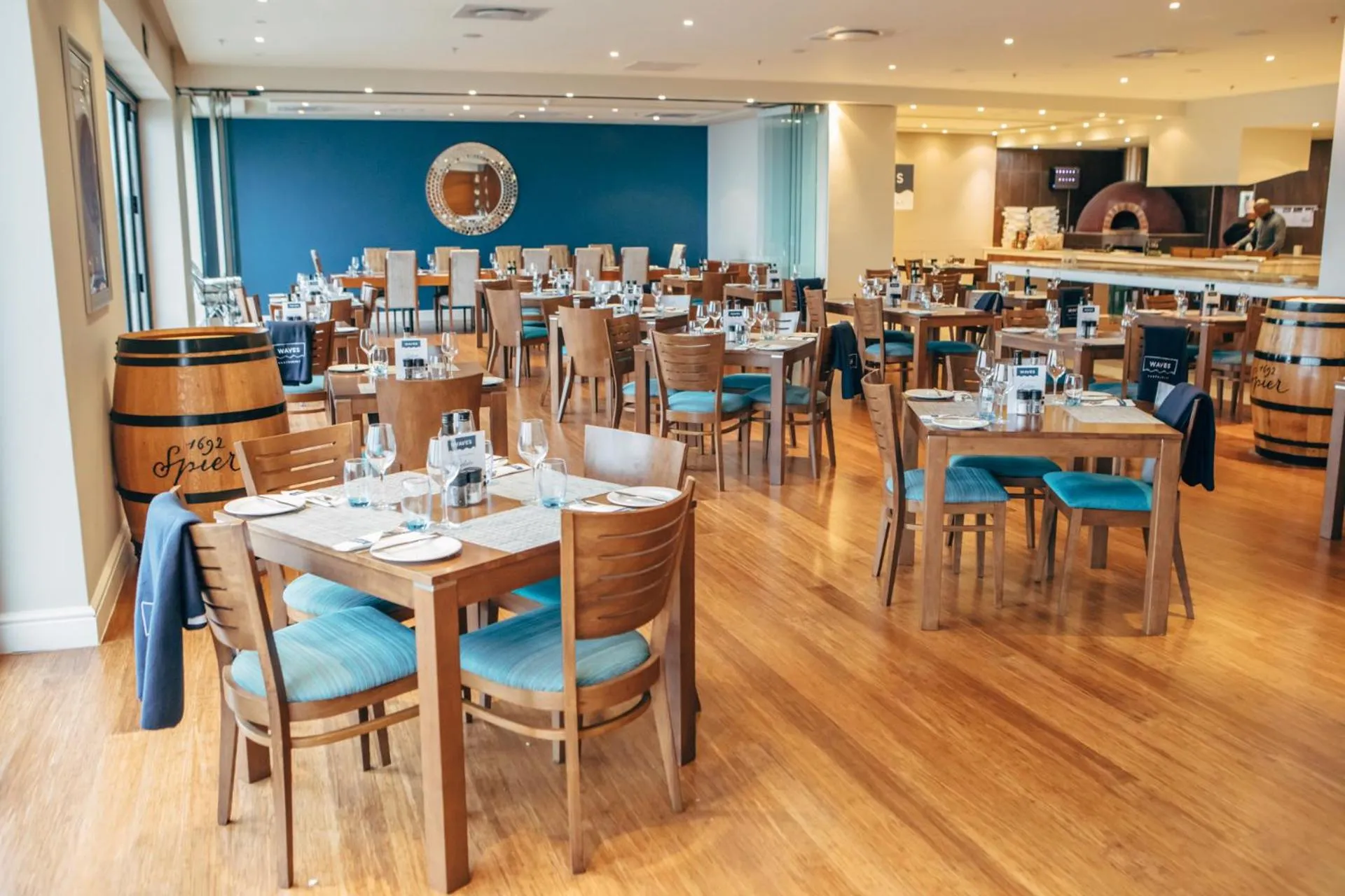 Restaurant/places to eat in Blaauwberg Beach Hotel