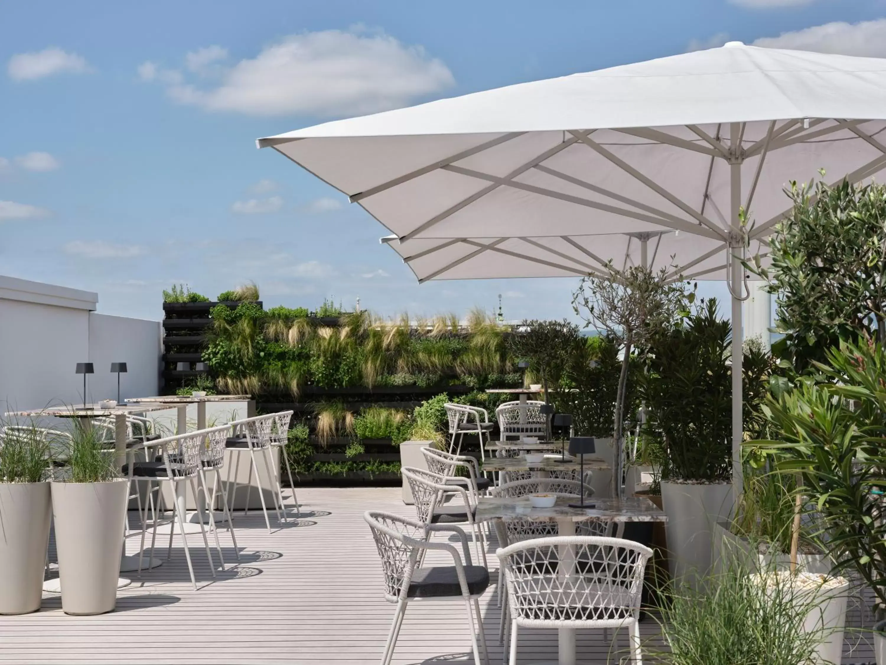 Balcony/Terrace, Restaurant/Places to Eat in The Ritz-Carlton, Vienna