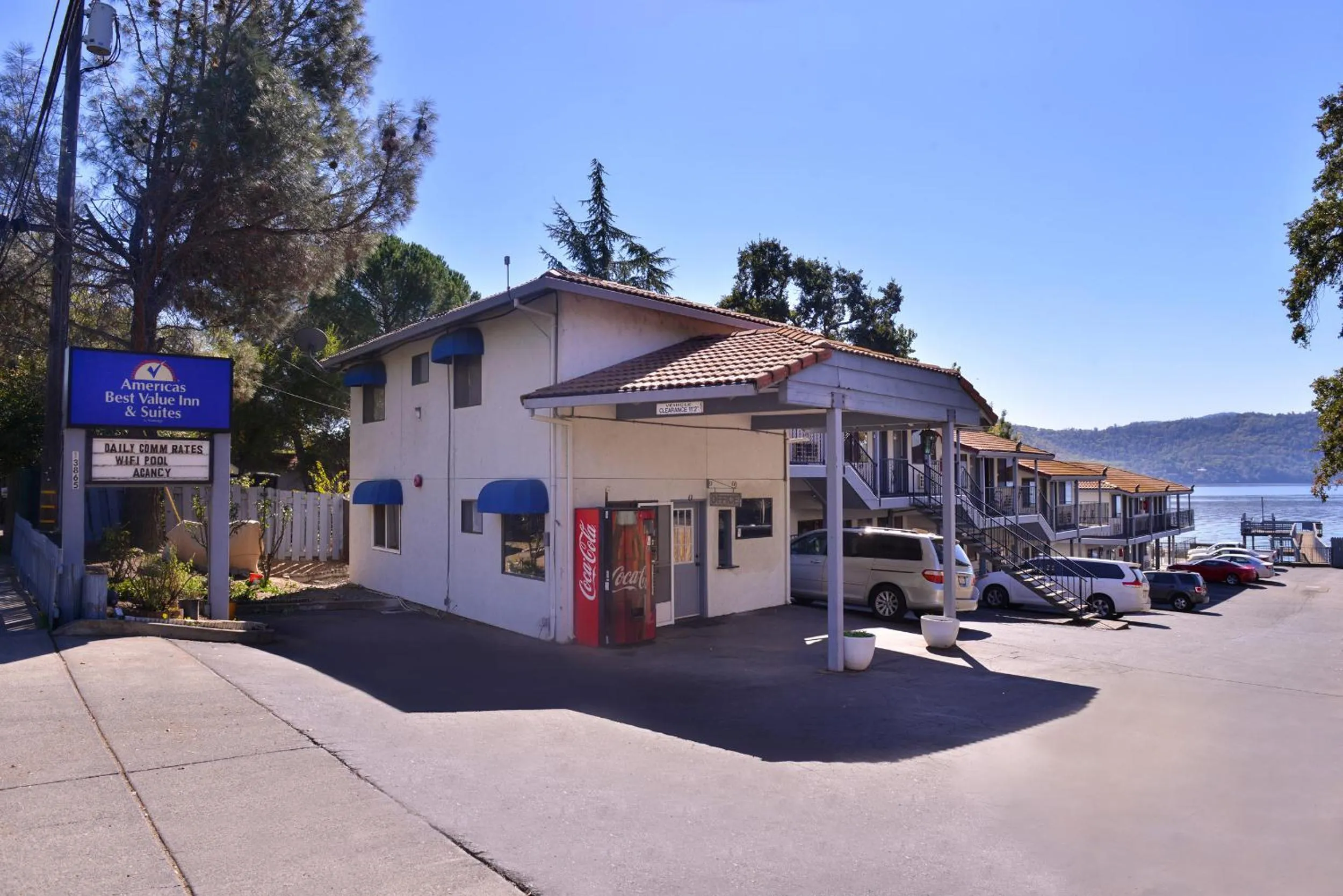 Property building in Americas Best Value Inn and Suites Clearlake