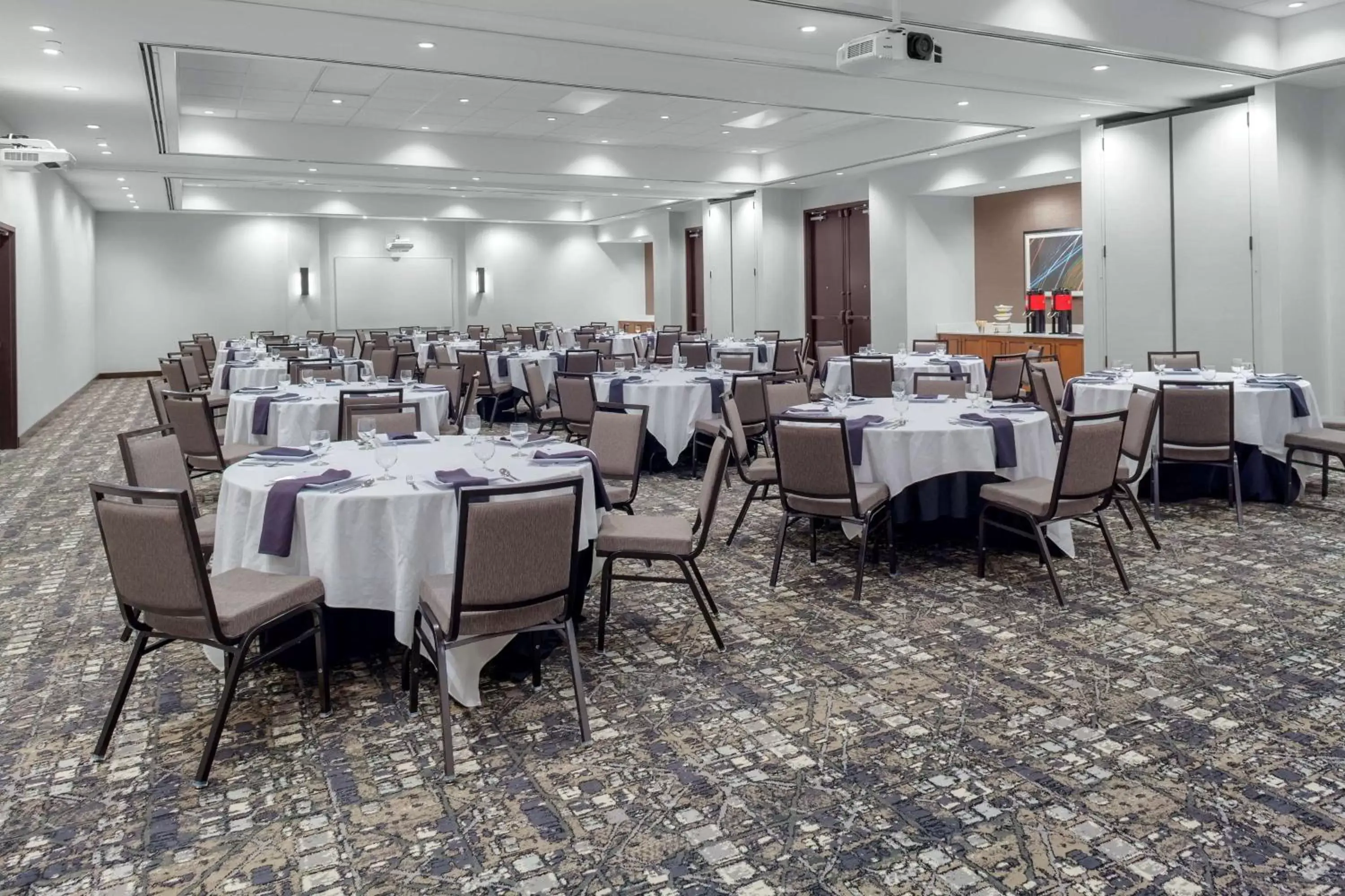 Meeting/conference room, Restaurant/Places to Eat in Hyatt Place Athens/Downtown