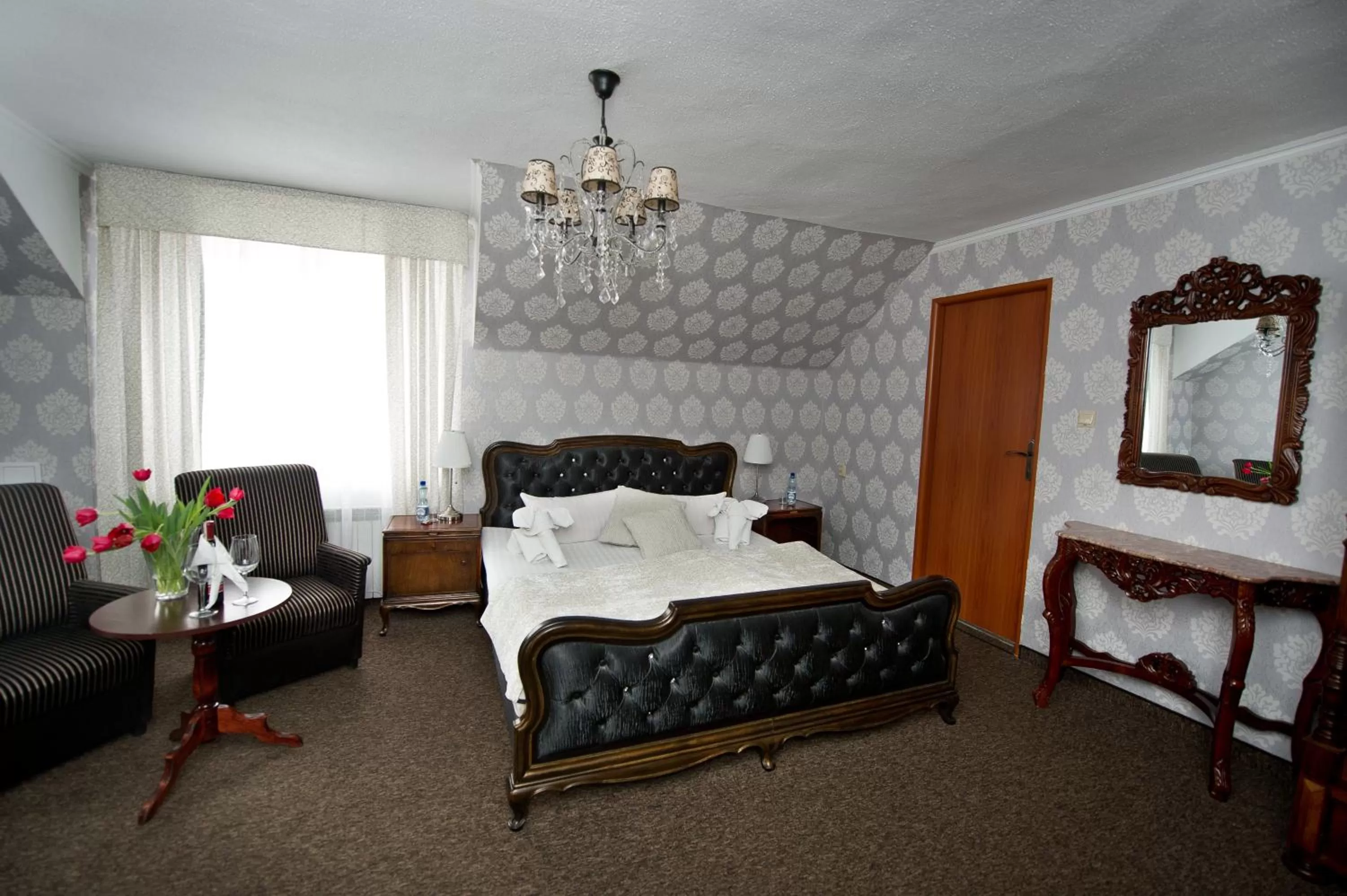 Bedroom, Bed in Motel Łużycki & Restauracja