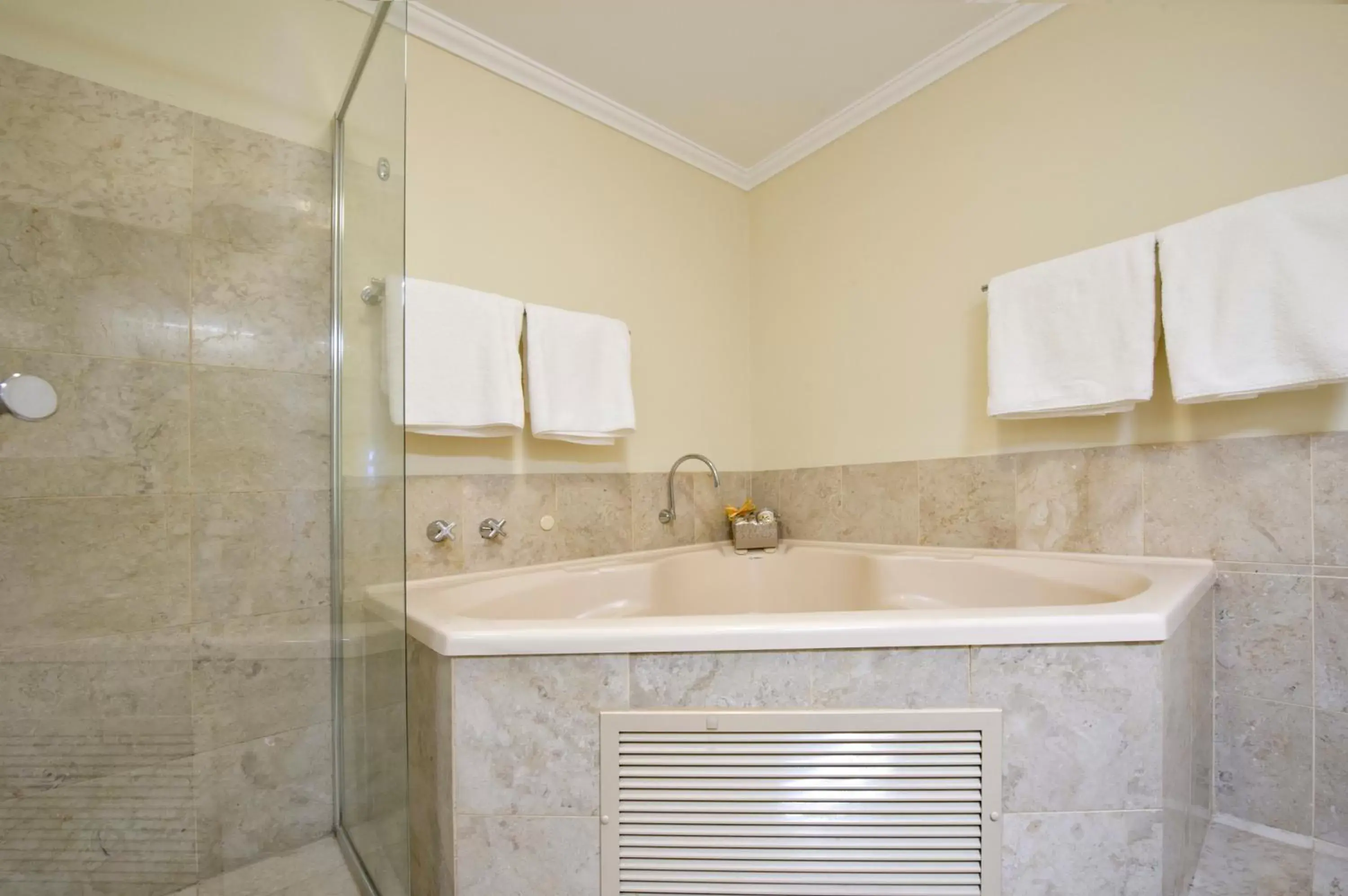 Bathroom in Abbey Beach Resort