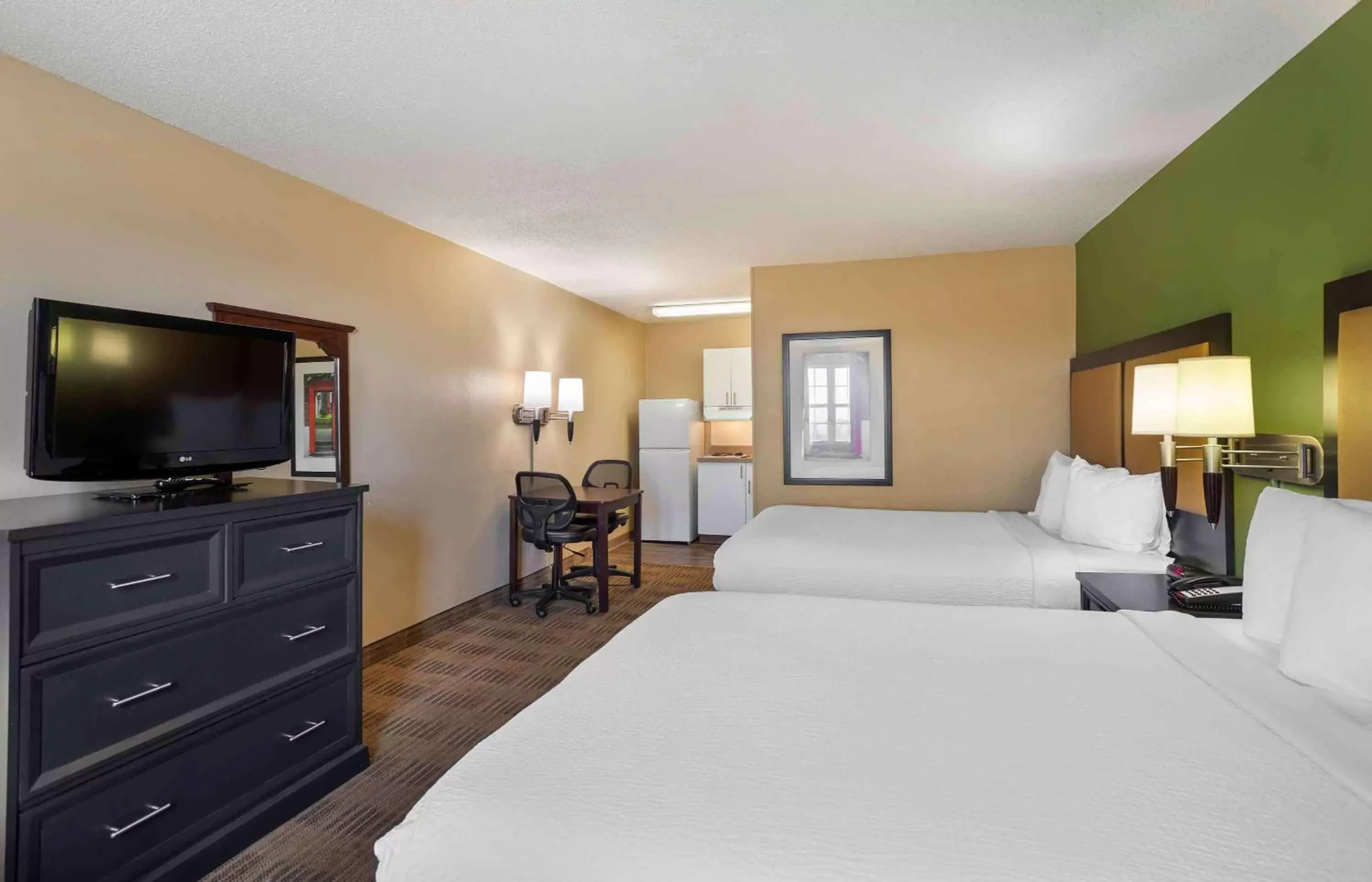 Bedroom, Bed in Extended Stay America Suites - Nashville - Brentwood - South
