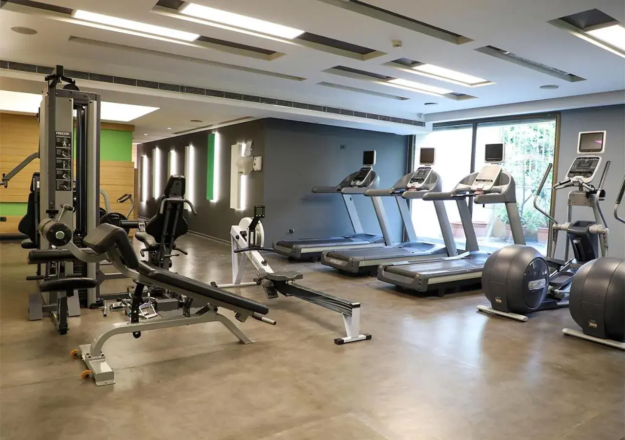 Fitness Center/Facilities in Saifi Suites