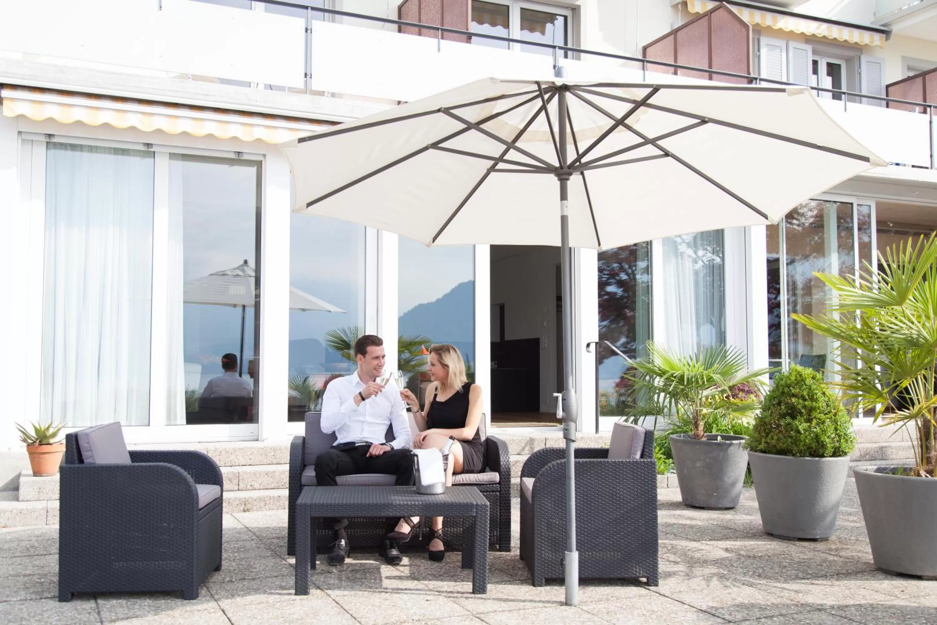 Patio in Garni-Hotel Frohburg - Beau Rivage Collection