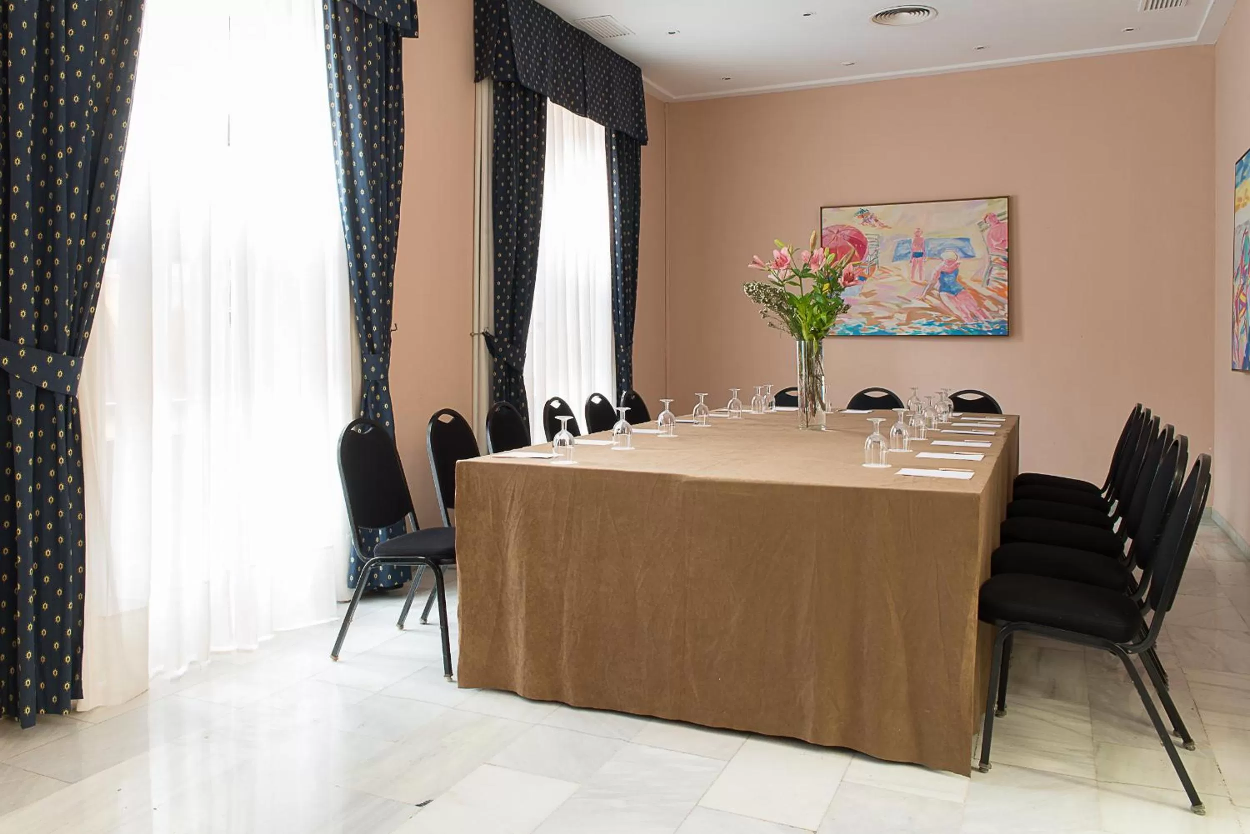 Business facilities in Hotel Inglaterra