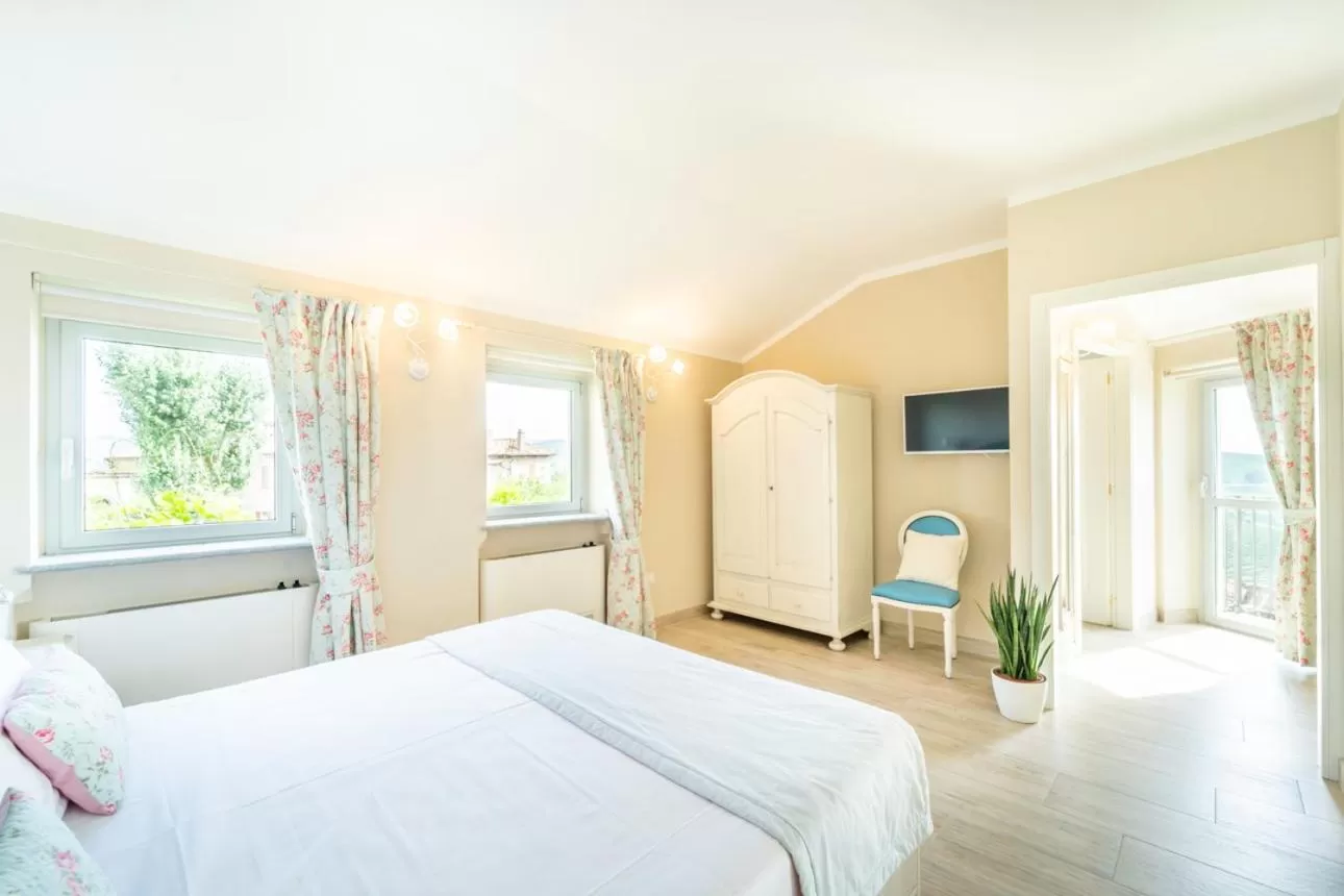 Bed in Borgo Vecchio Locanda di Charme