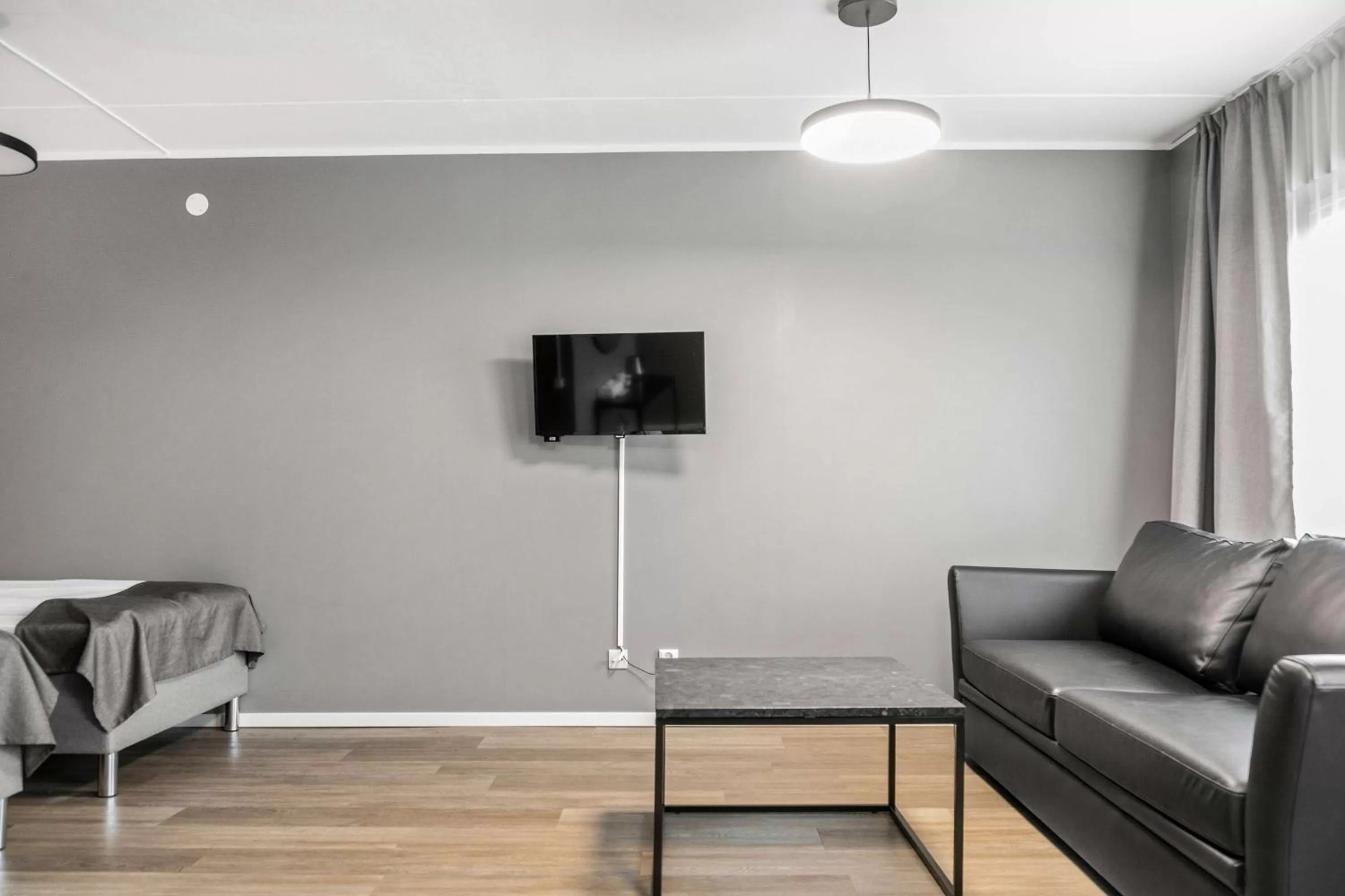 Bedroom in Best Western Ta Inn Hotel