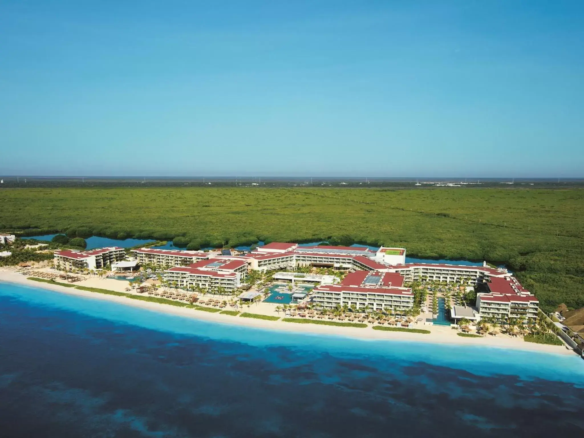 Property building in Breathless Riviera Cancun Resort & Spa - Adults Only - All inclusive