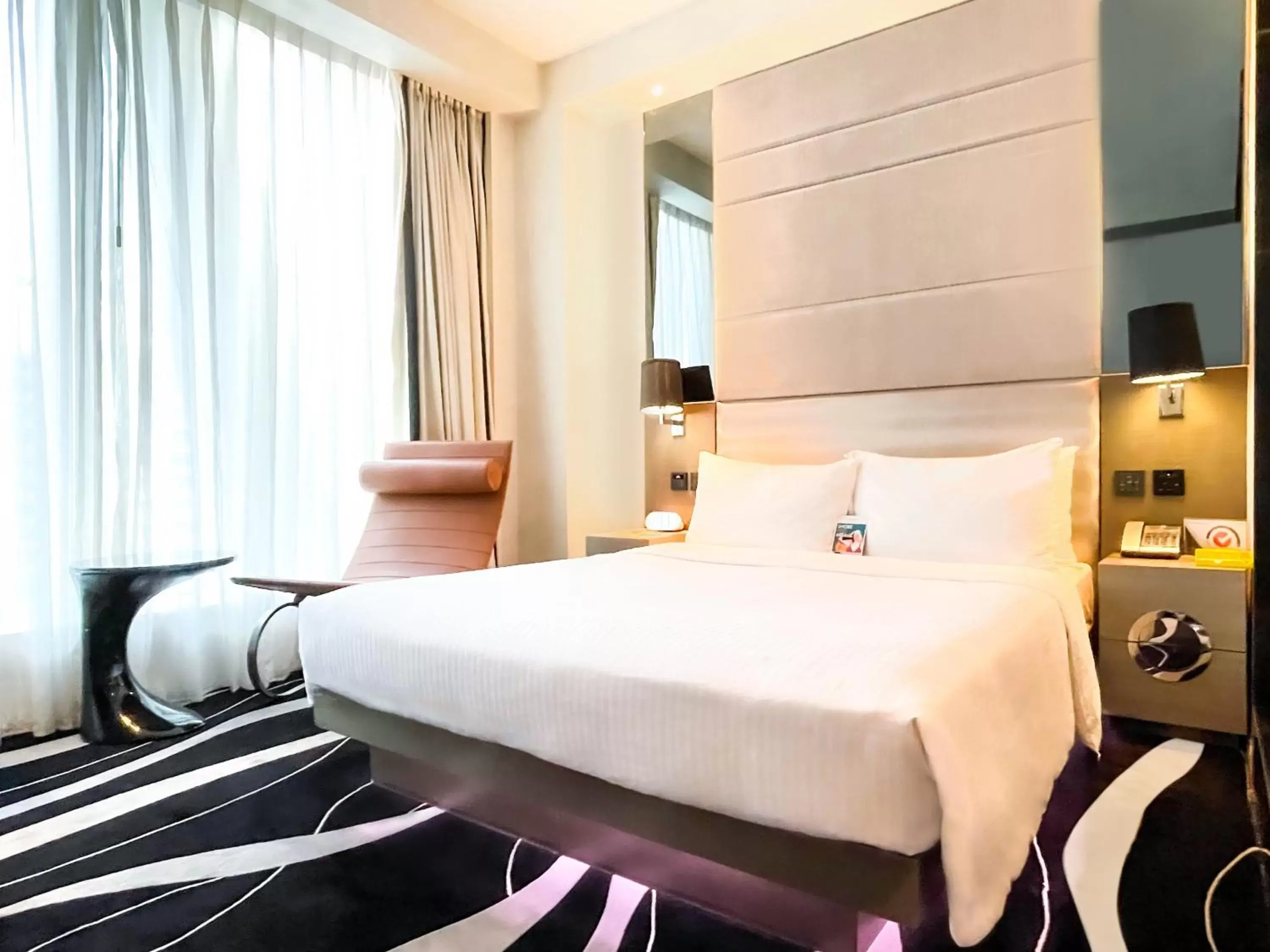Bed in Hotel Madera Hong Kong