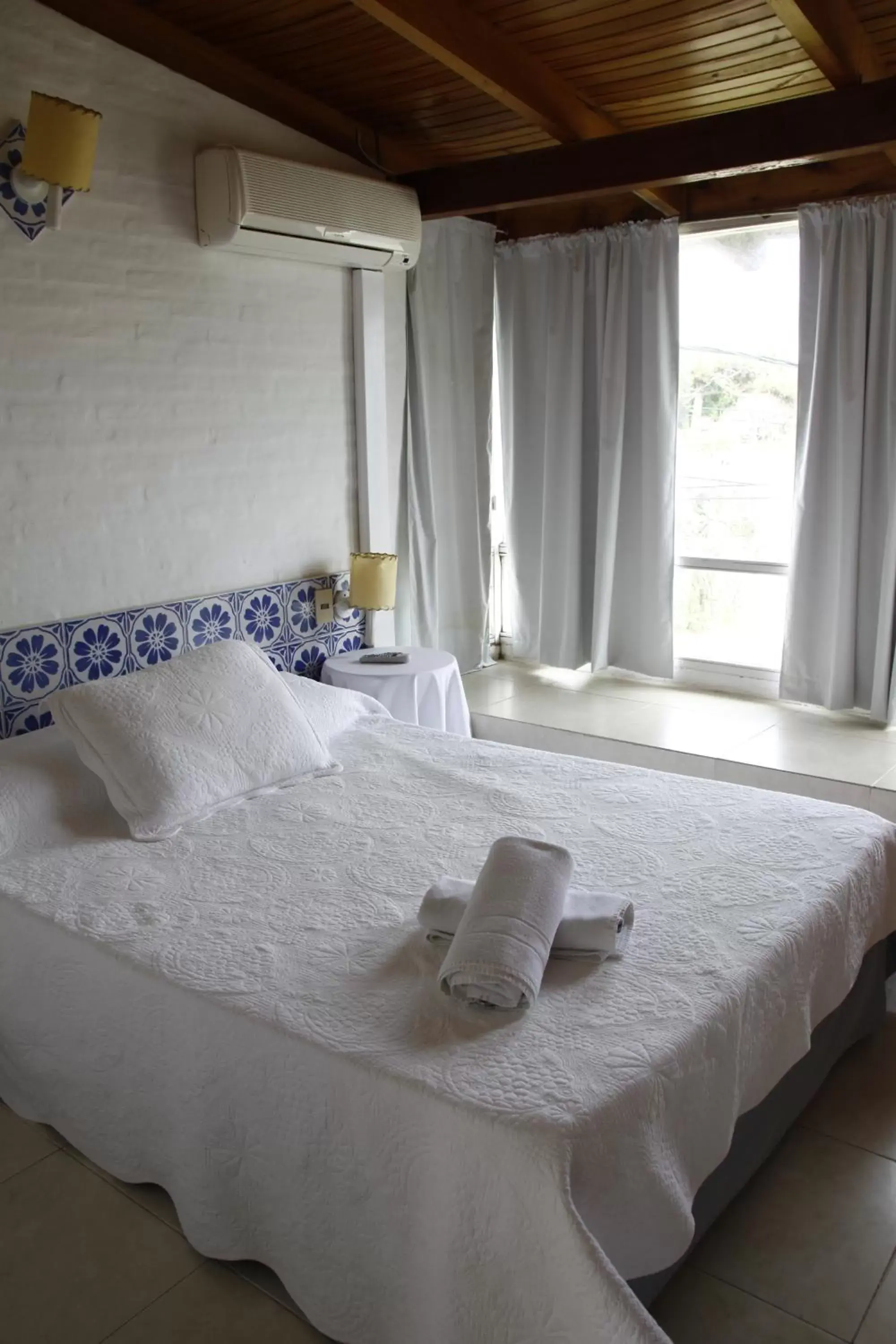 Superior Double Room in Hotel Palma de Mallorca Superior Double Room in Hotel Palma de Mallorca