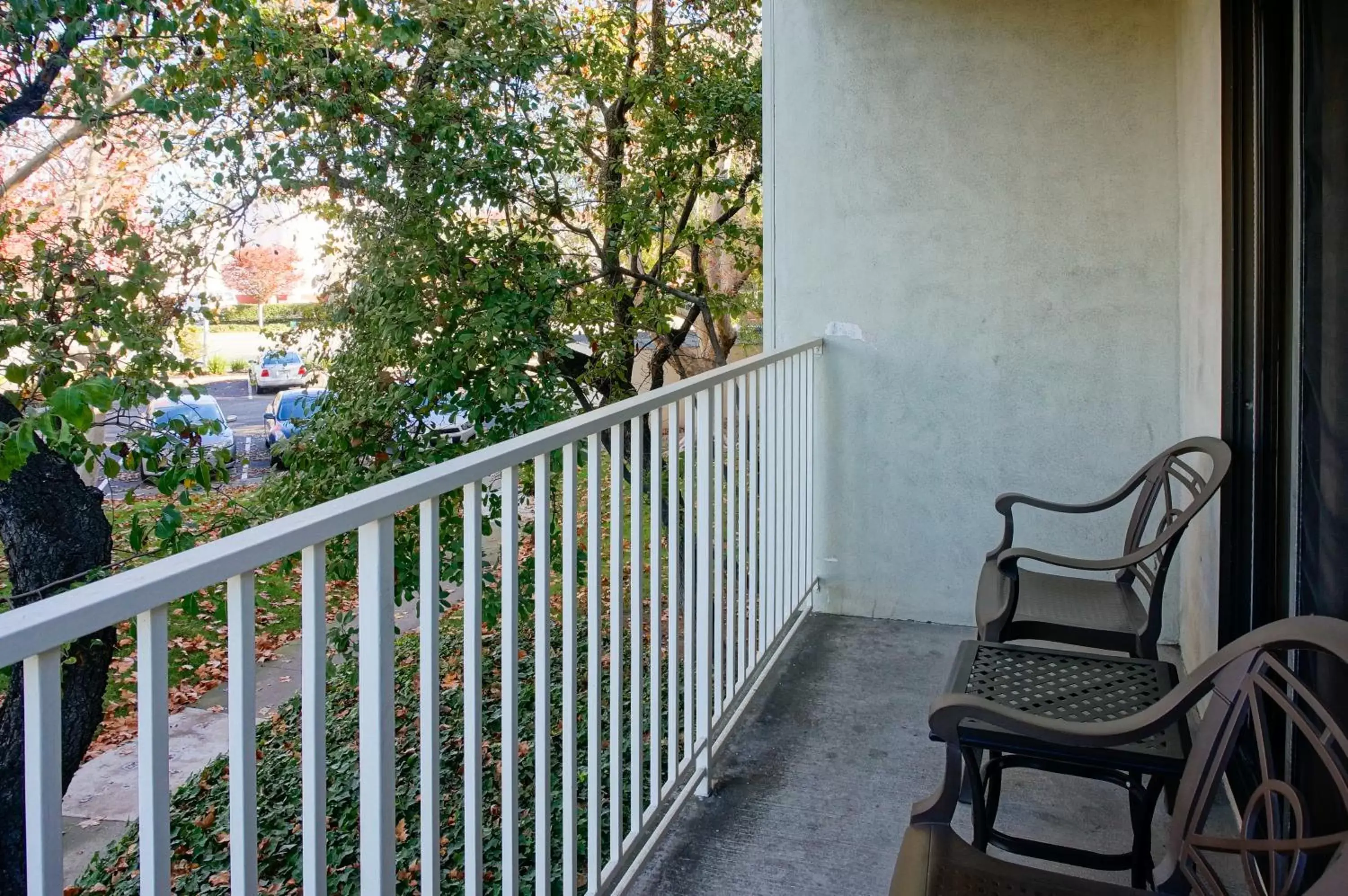 Balcony/Terrace in Best Western Plus Garden Court Inn