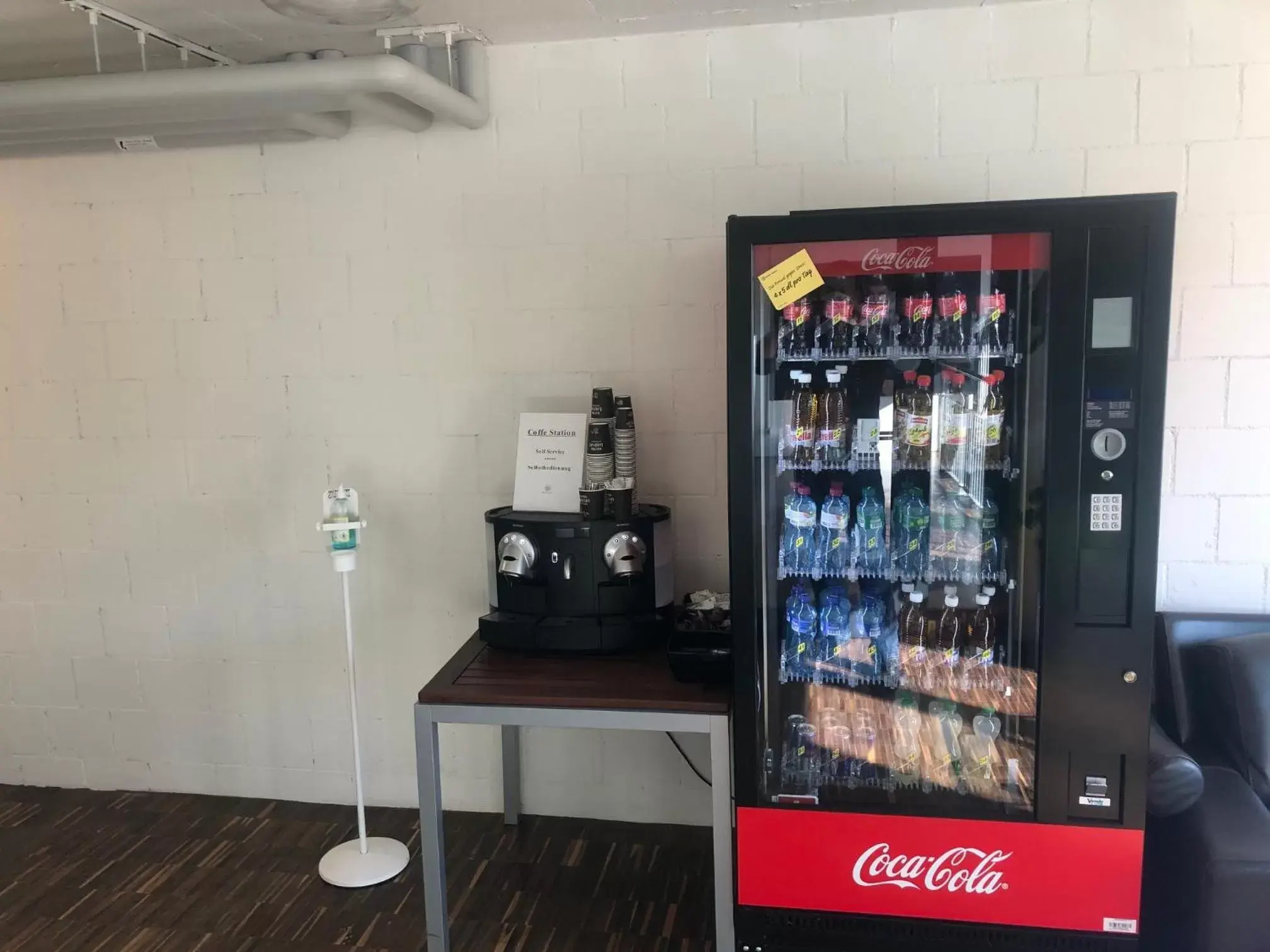 Coffee/tea facilities in Hotel Tissot Velodrome