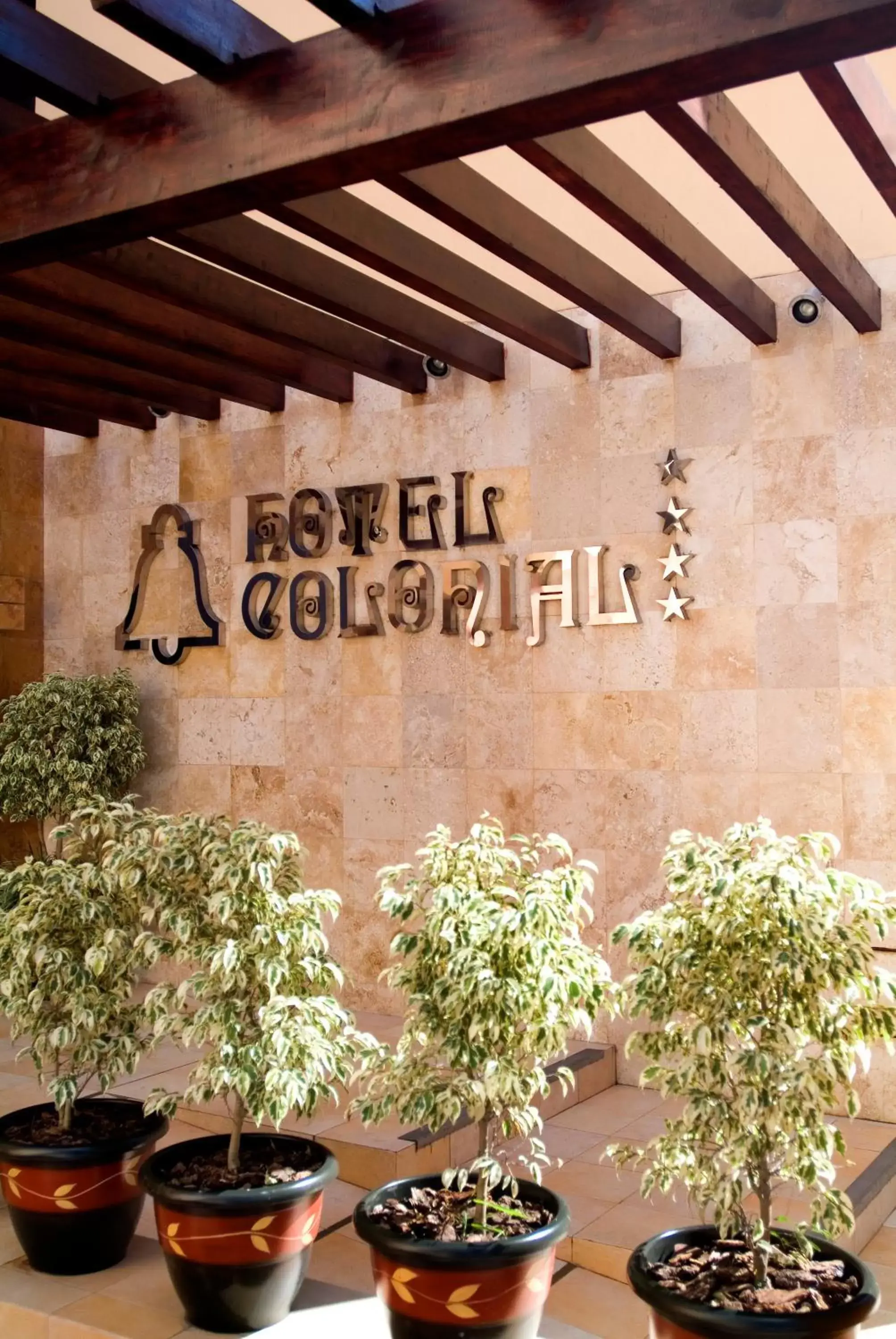 Facade/entrance in Hotel Colonial de Merida