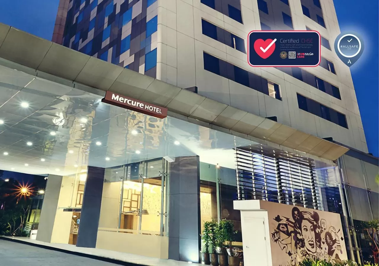 Property building in Mercure Jakarta Simatupang