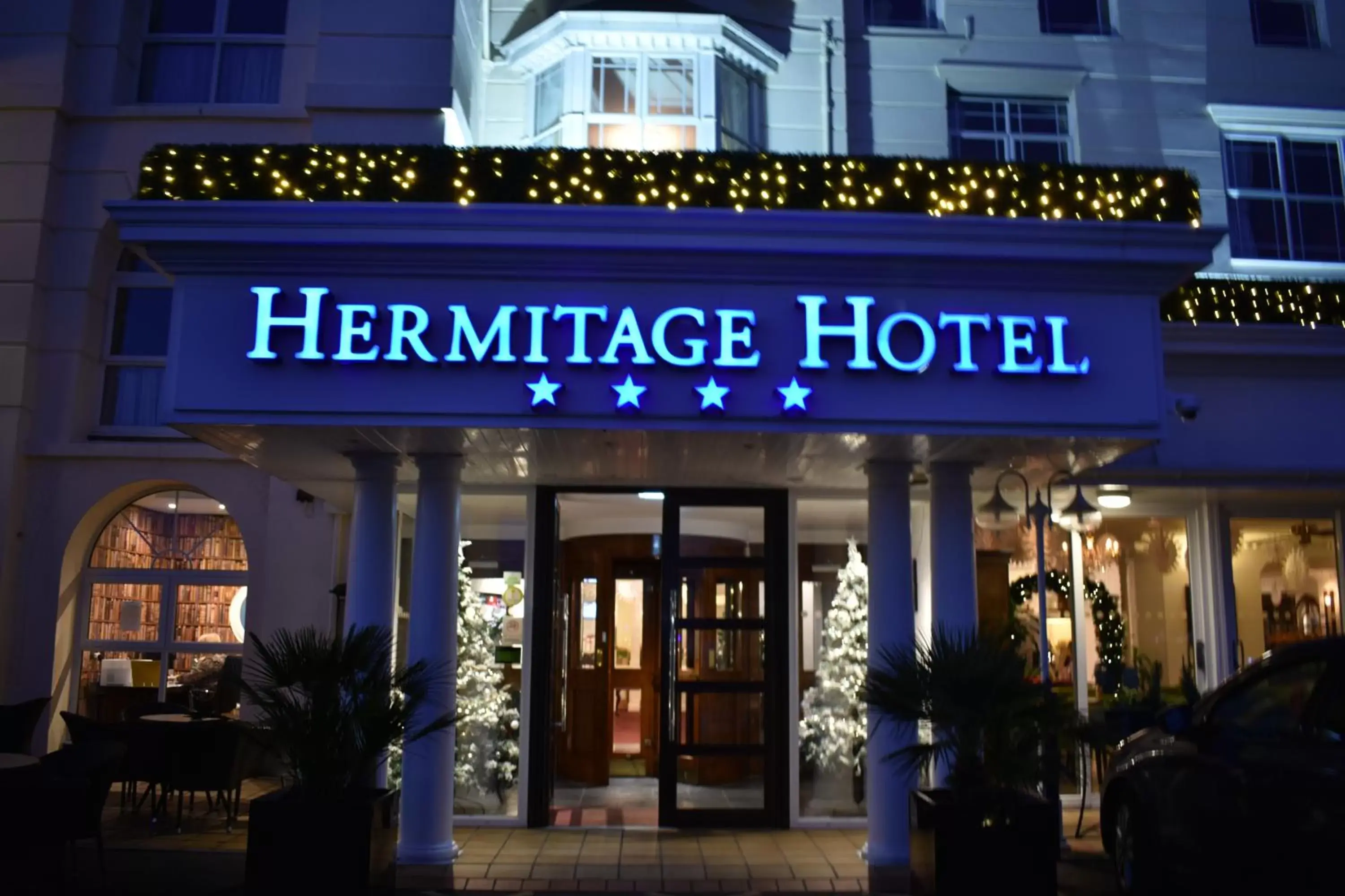 Property building in The Hermitage Hotel - OCEANA COLLECTION