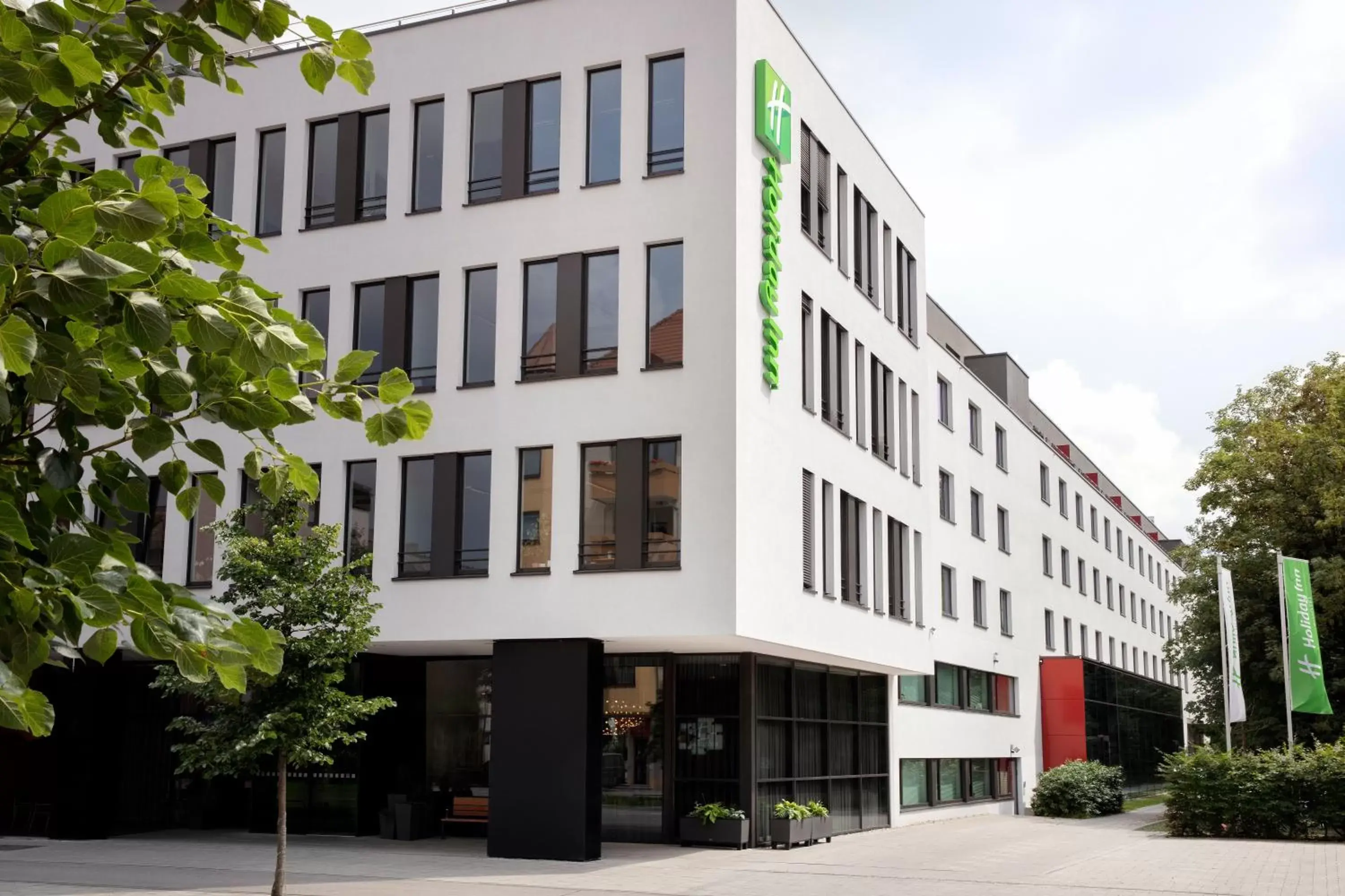 Property Building in Holiday Inn Munich - Westpark, an IHG Hotel