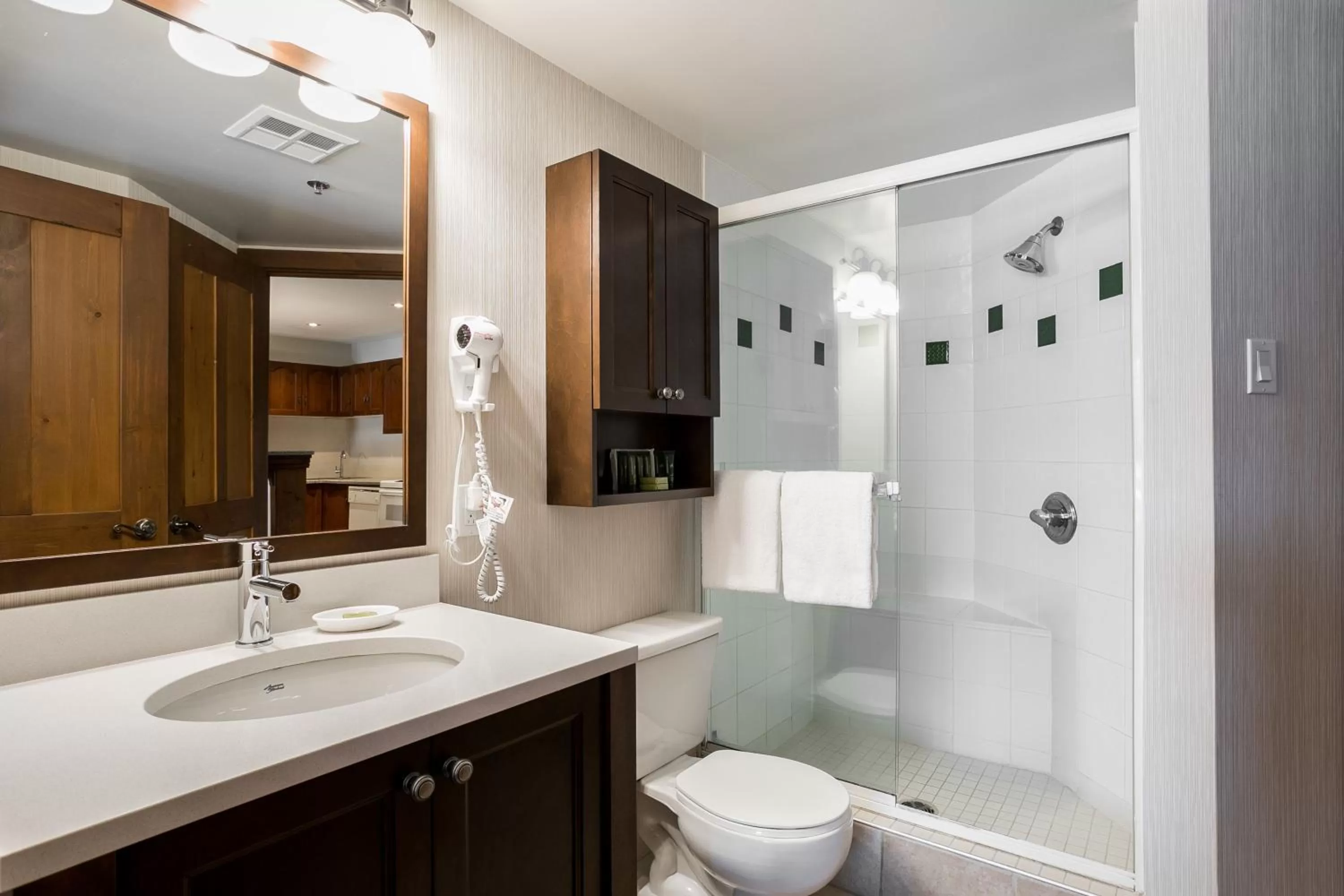 Bathroom in Tour des Voyageurs