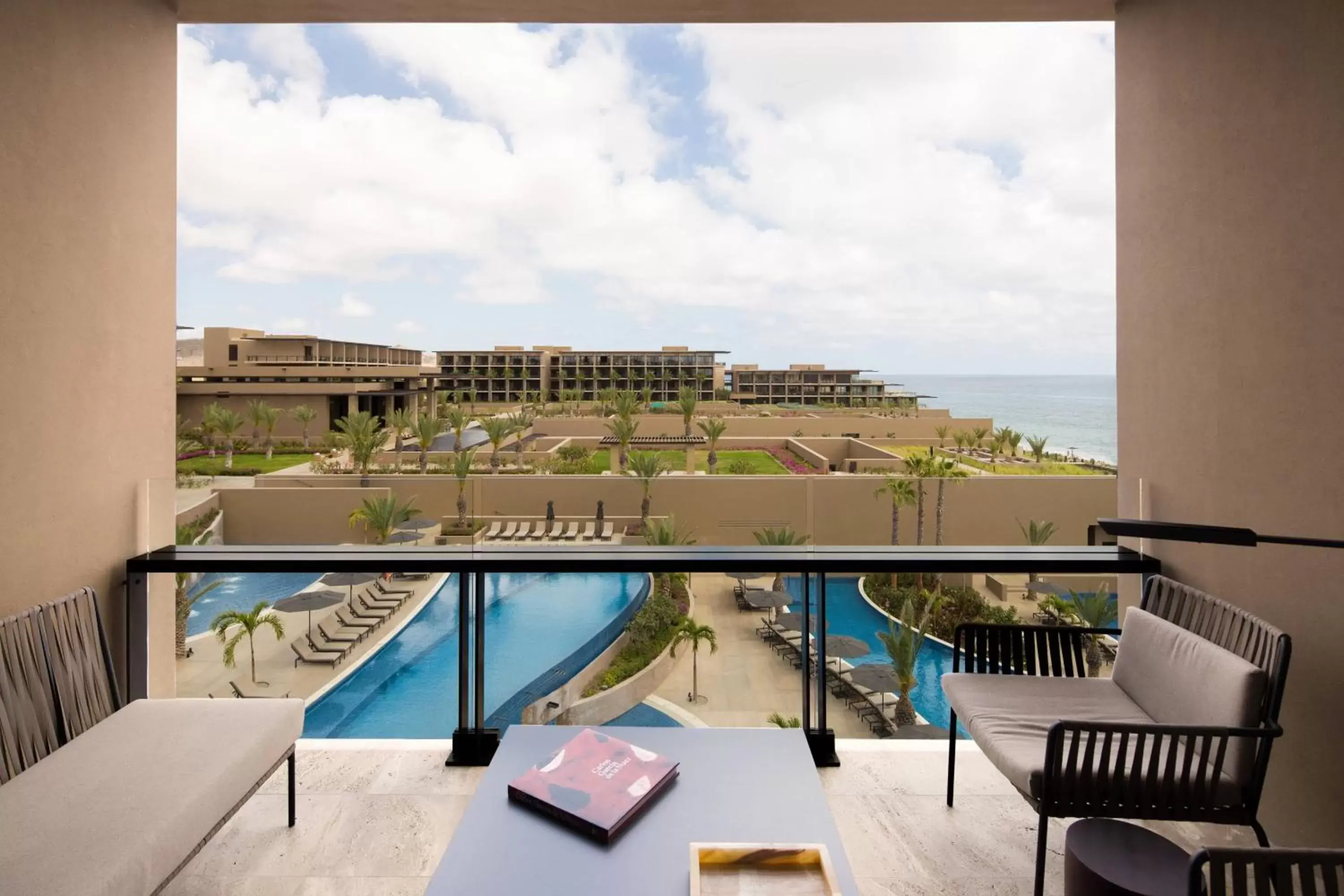 Photo of the whole room, Pool View in JW Marriott Los Cabos Beach Resort & Spa