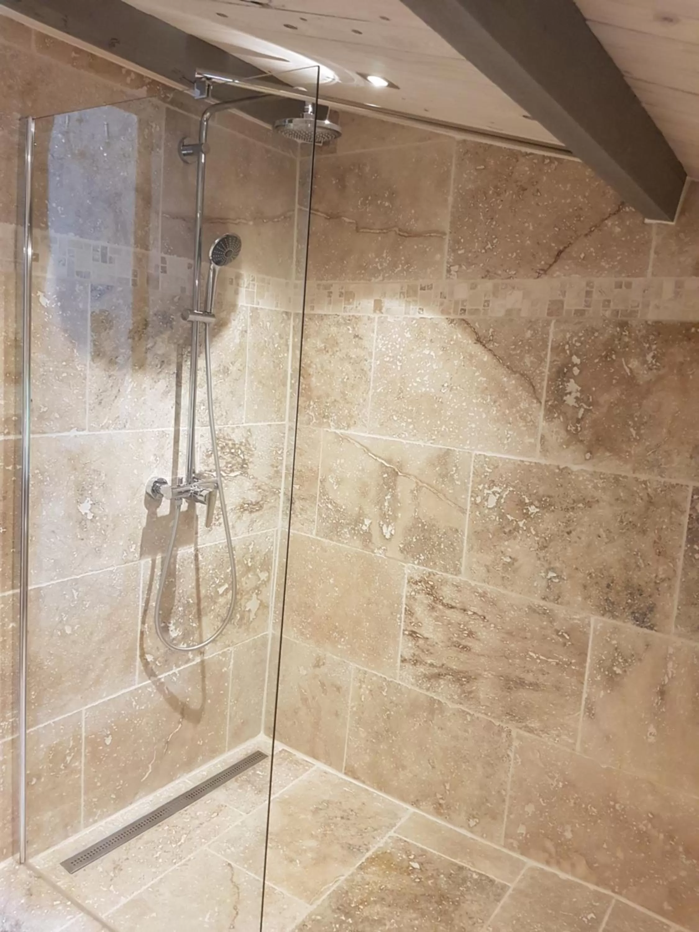 Shower in Le Domaine Saint Martin