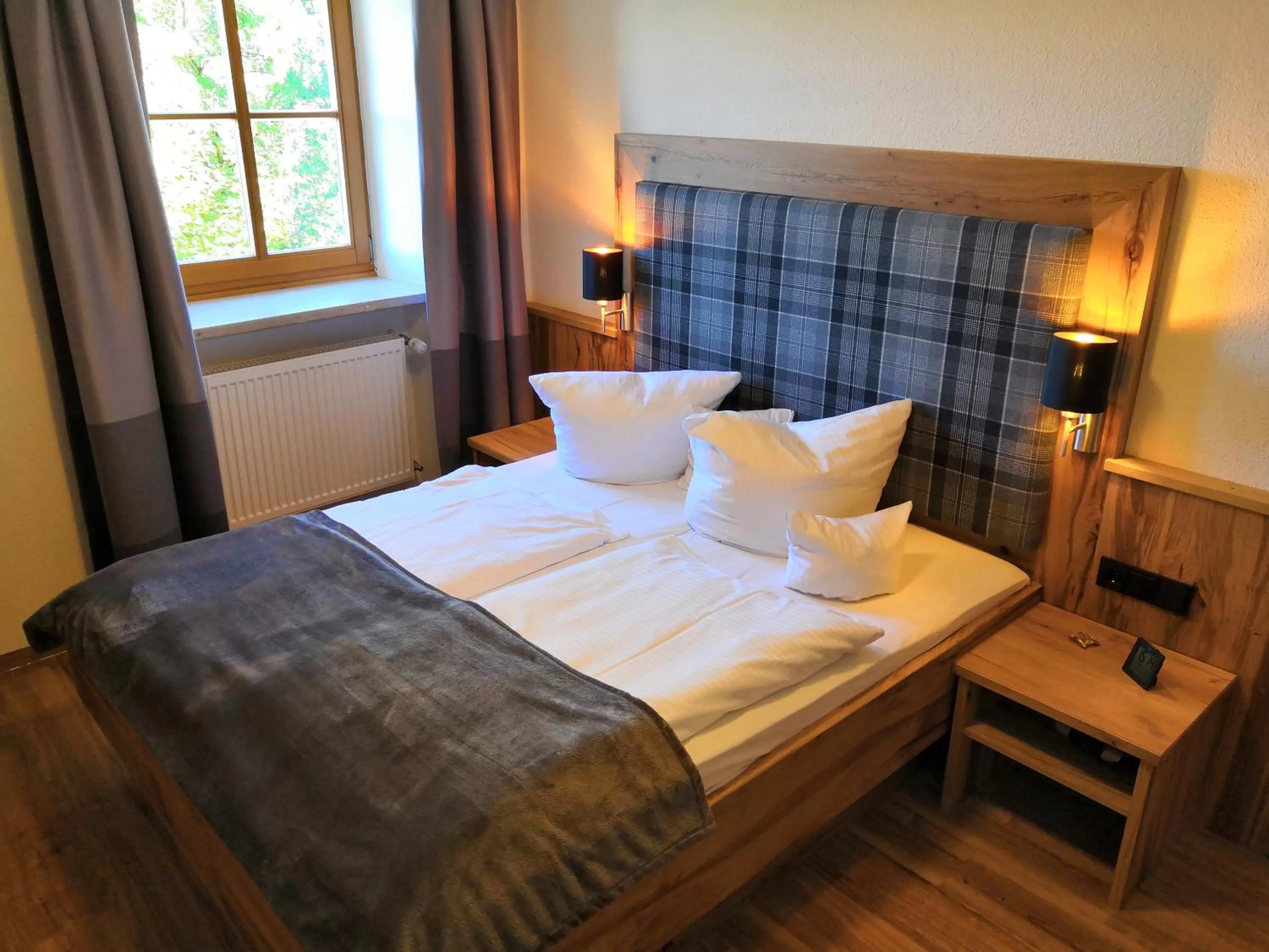 Photo of the whole room, Bed in Gasthof Schwarz