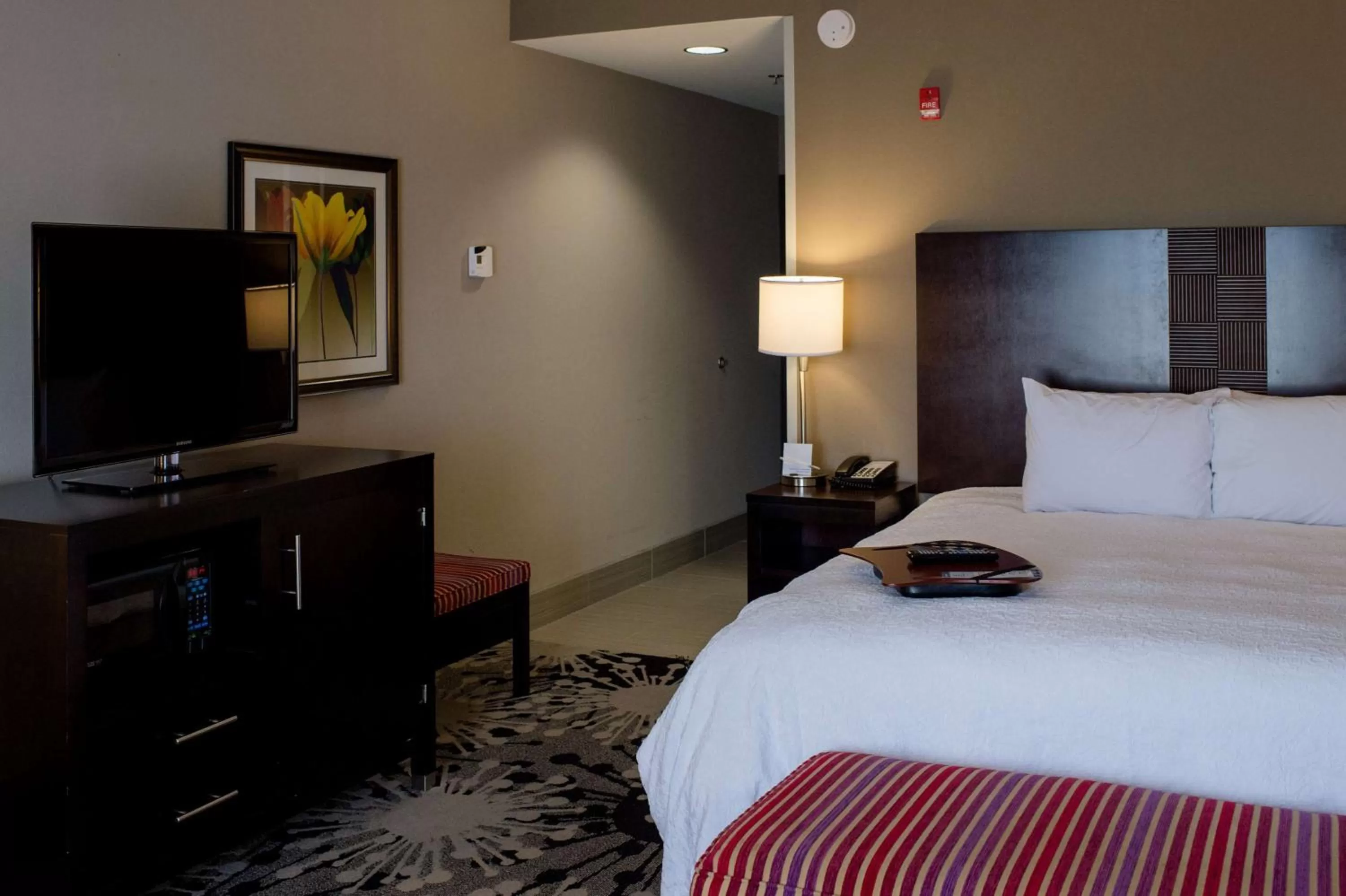 Bed in Hampton Inn Oxford/Conference Center