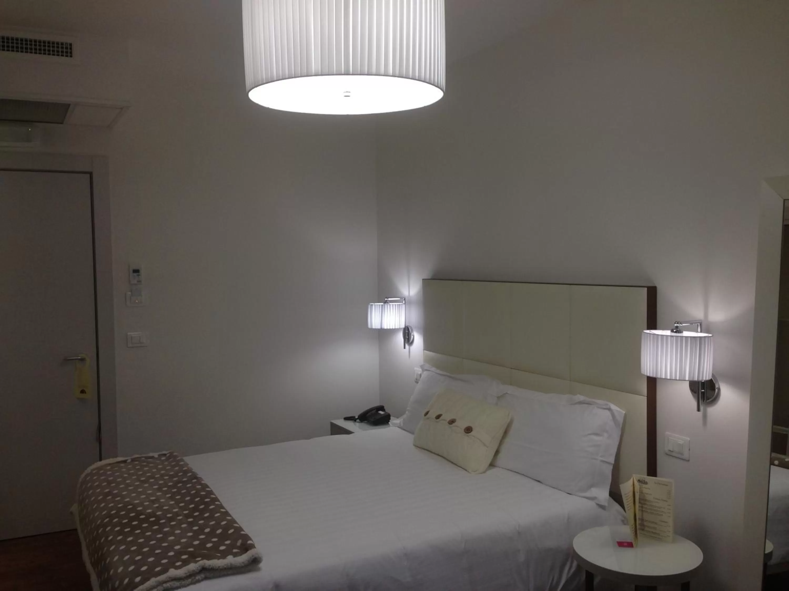 Bed in Hotel Piero Della Francesca