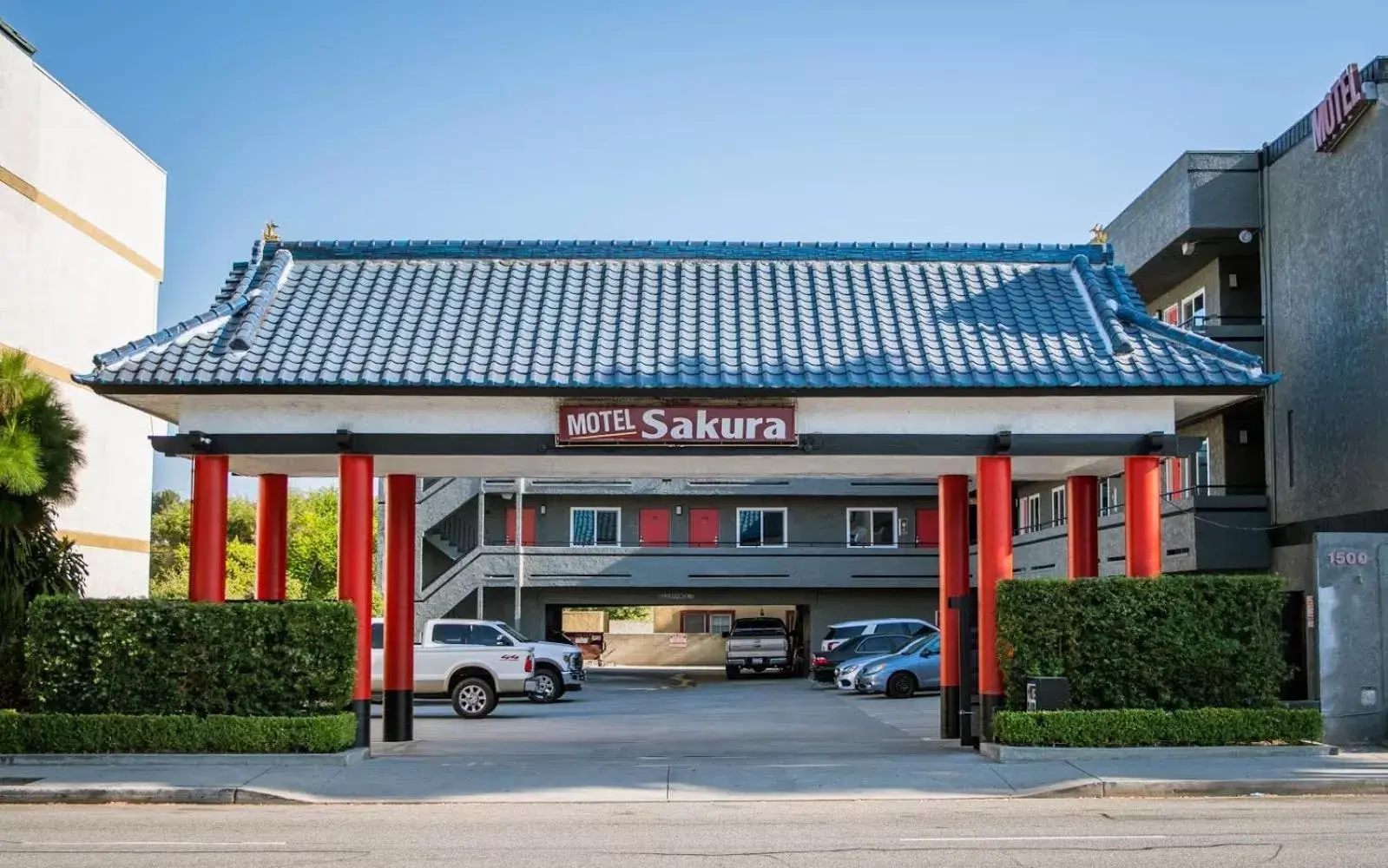 Property Building in Motel Sakura