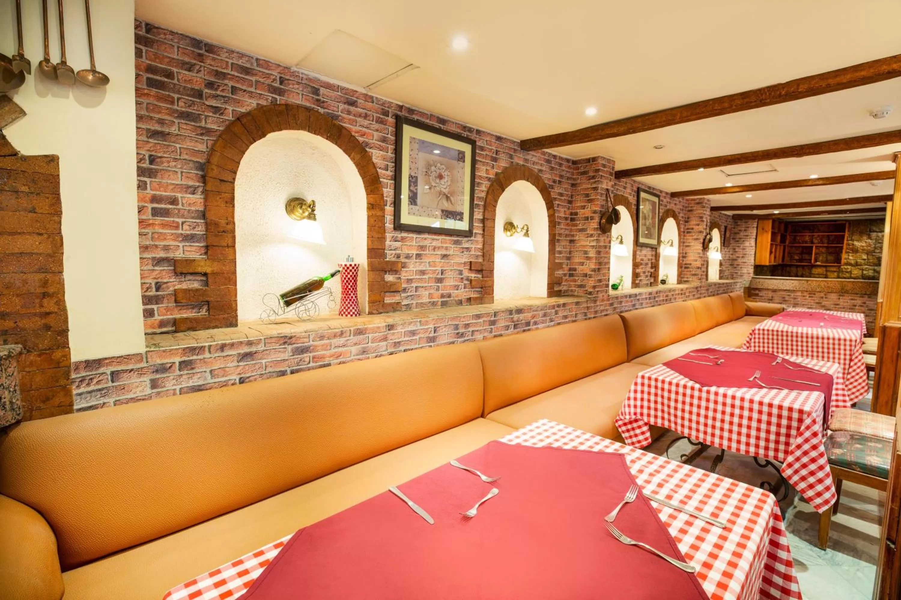 Restaurant/places to eat in Pyramisa Hotel Luxor