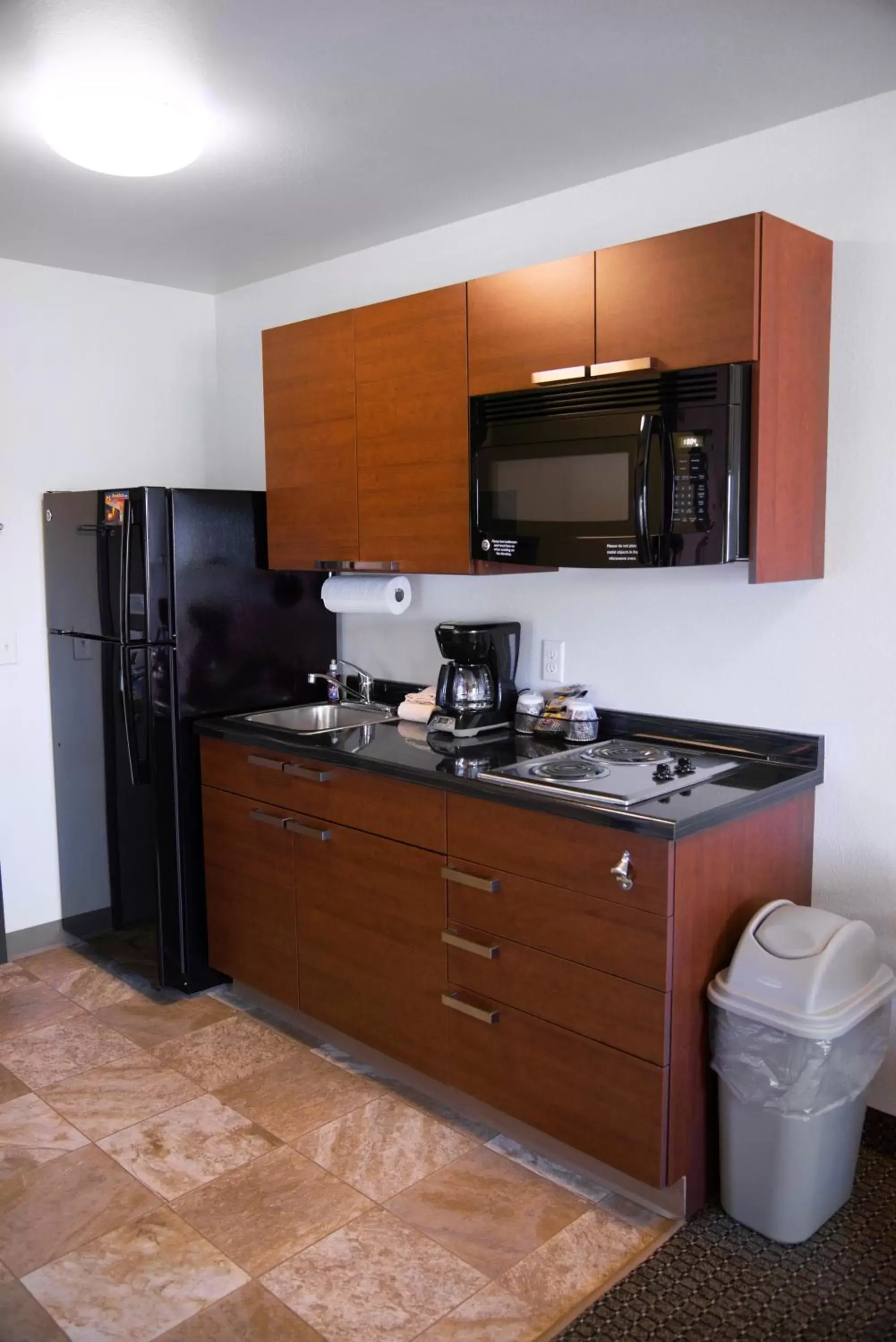 Kitchen or kitchenette, Kitchen/Kitchenette in My Place Hotel-Amarillo West/Medical Center, TX
