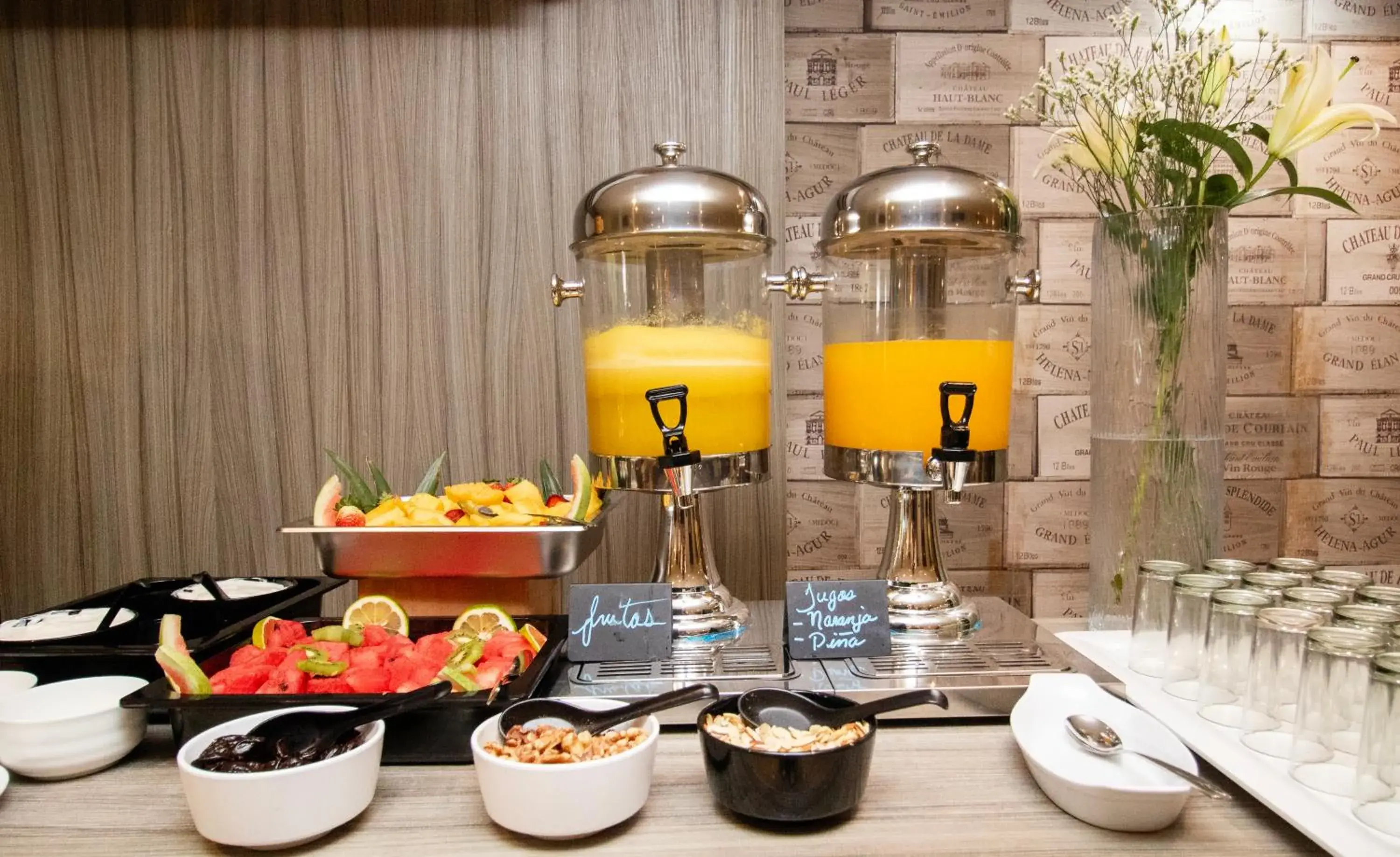 Breakfast in Ramada by Wyndham Panama Via Argentina Breakfast in Ramada by Wyndham Panama Via Argentina
