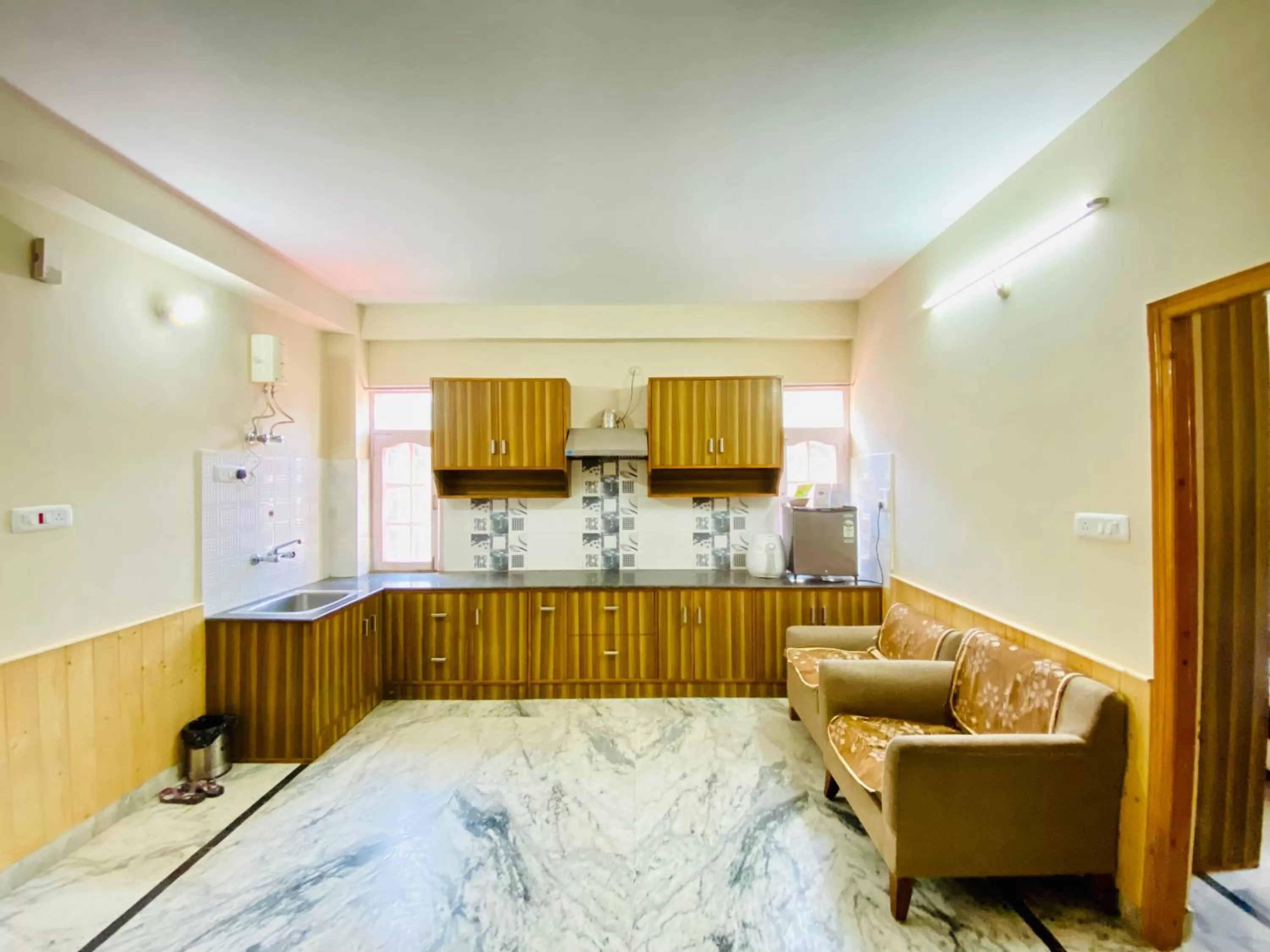 Kitchen or kitchenette, Kitchen/Kitchenette in Sai Cottage Shimla