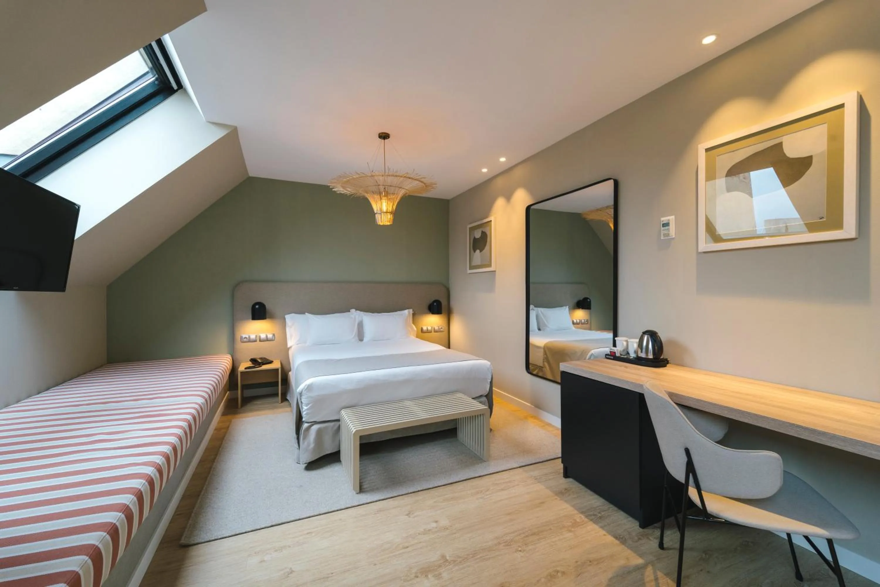 Bedroom, Bed in Barceló Oviedo Cervantes