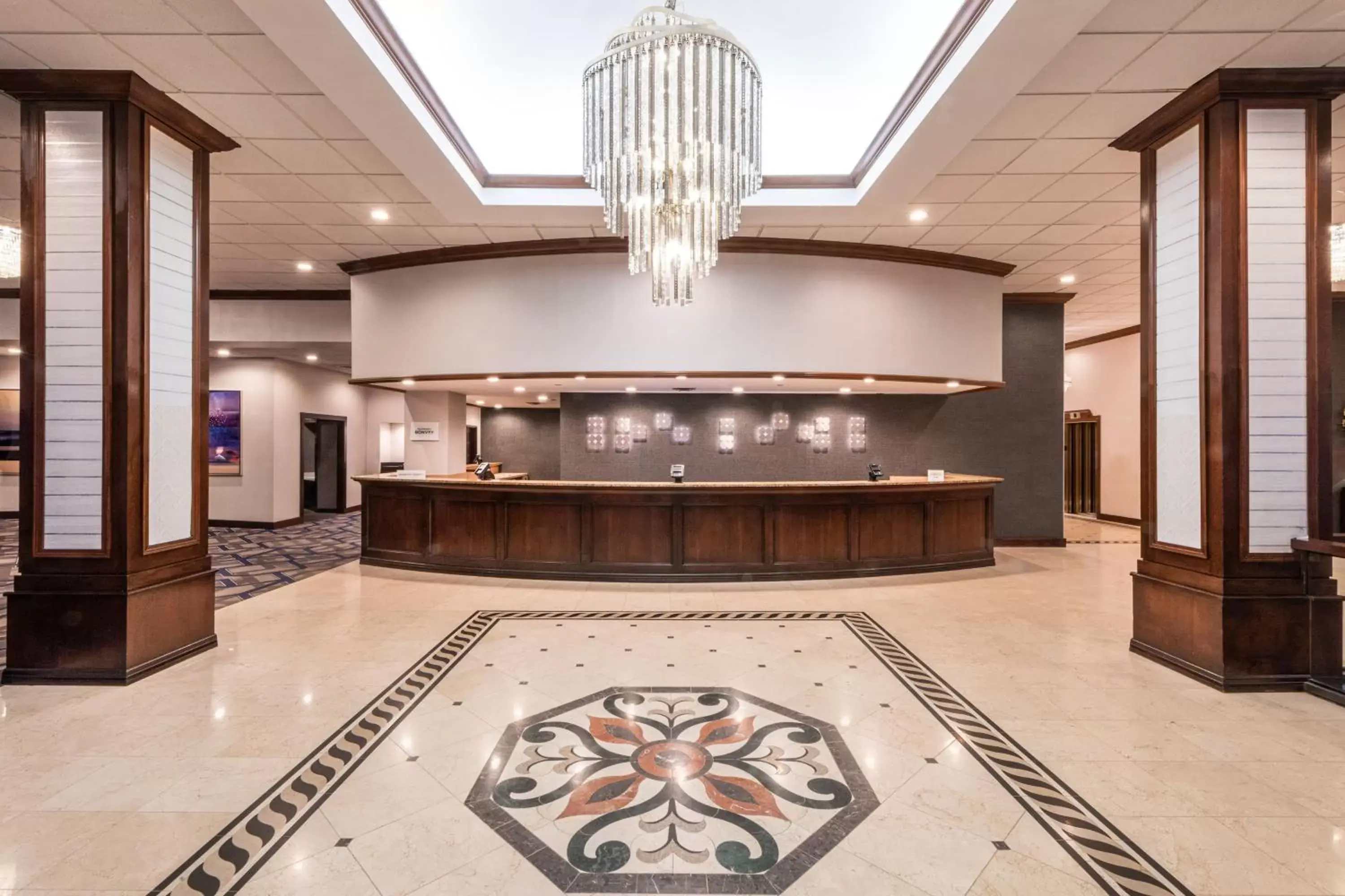 Lobby or reception, Lobby/Reception in Sheraton Indianapolis City Centre Hotel
