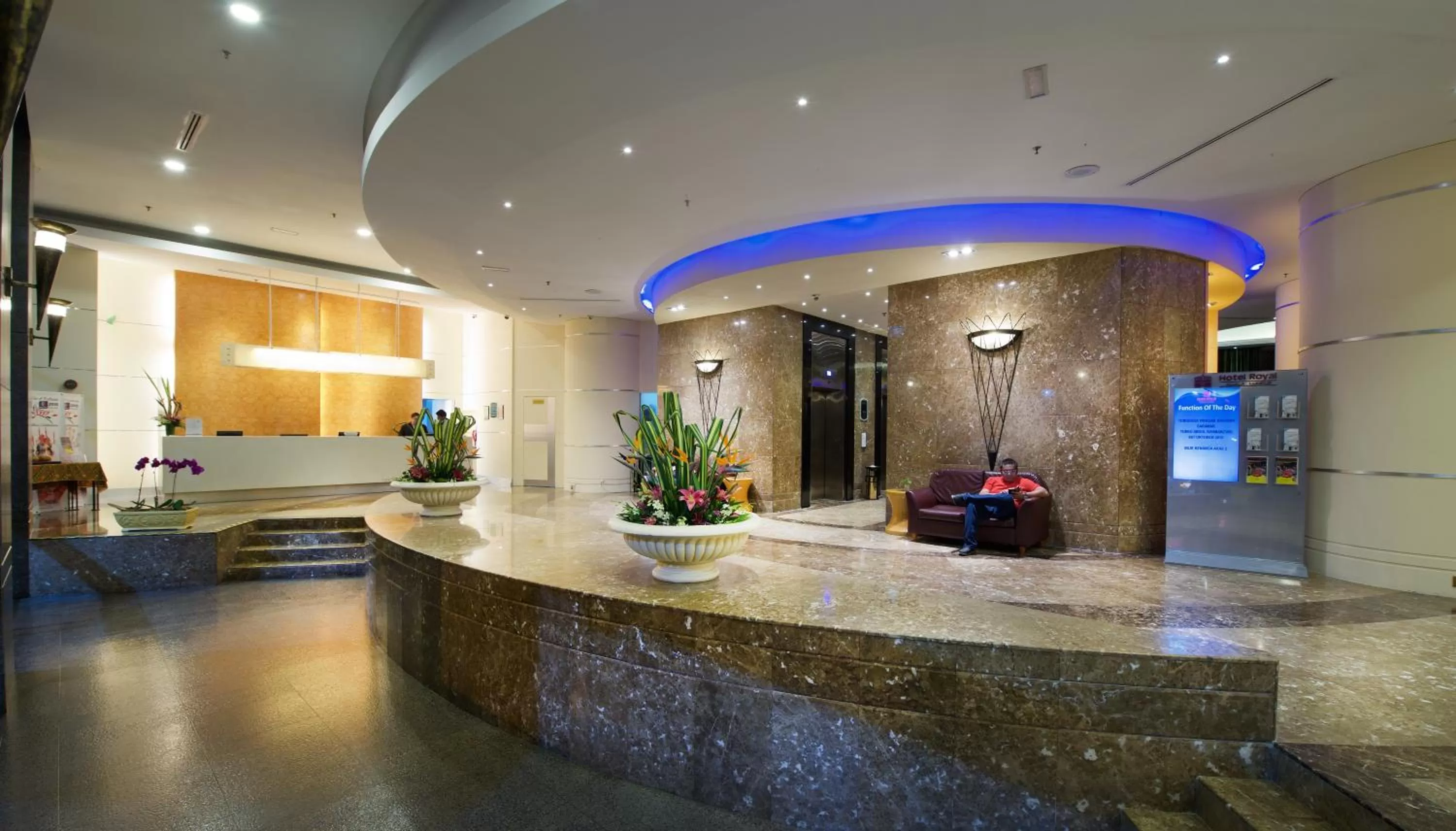 Lobby or reception in Hotel Royal Kuala Lumpur