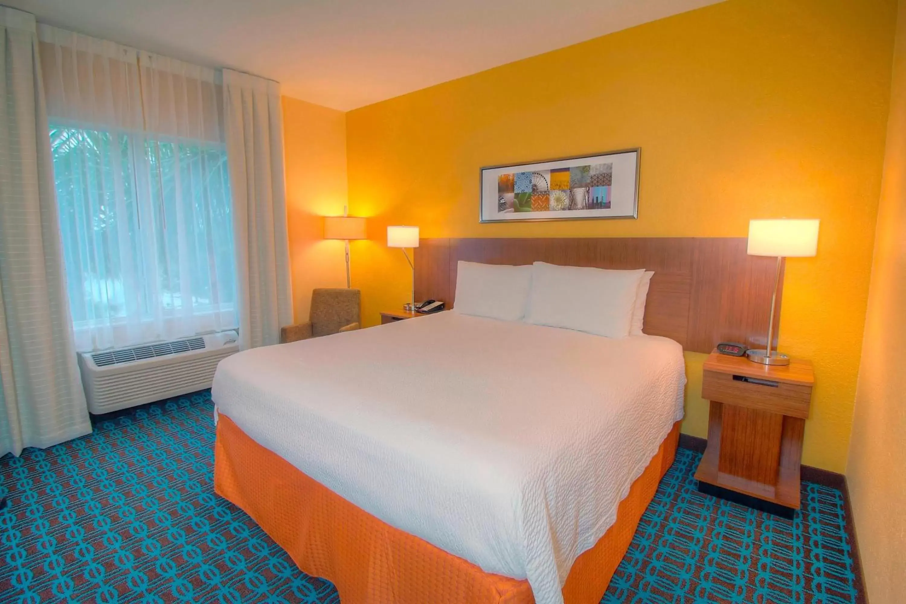 Photo of the whole room, Bed in Fairfield Inn & Suites By Marriott Jupiter
