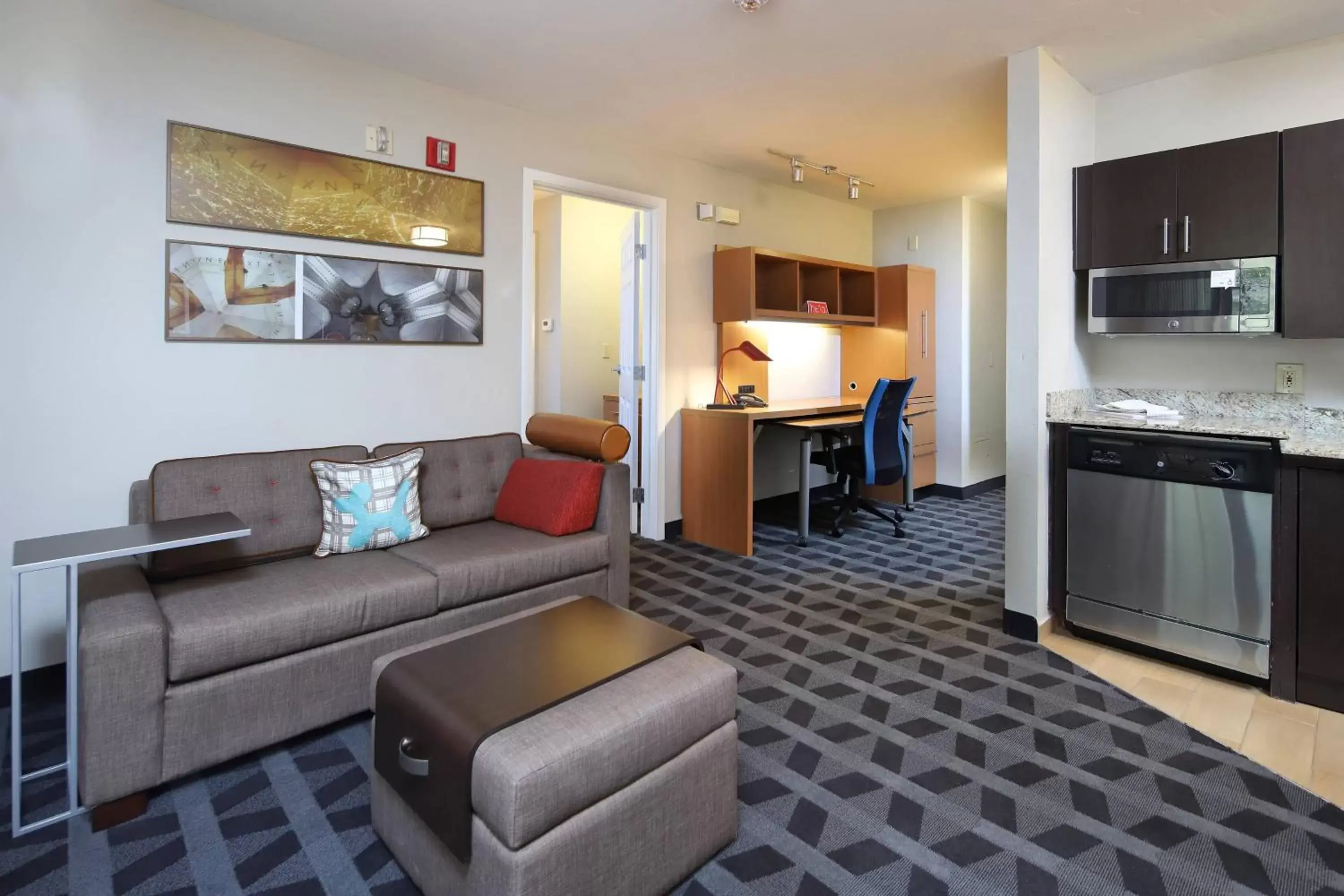 Bedroom, Seating Area in TownePlace Suites Tucson