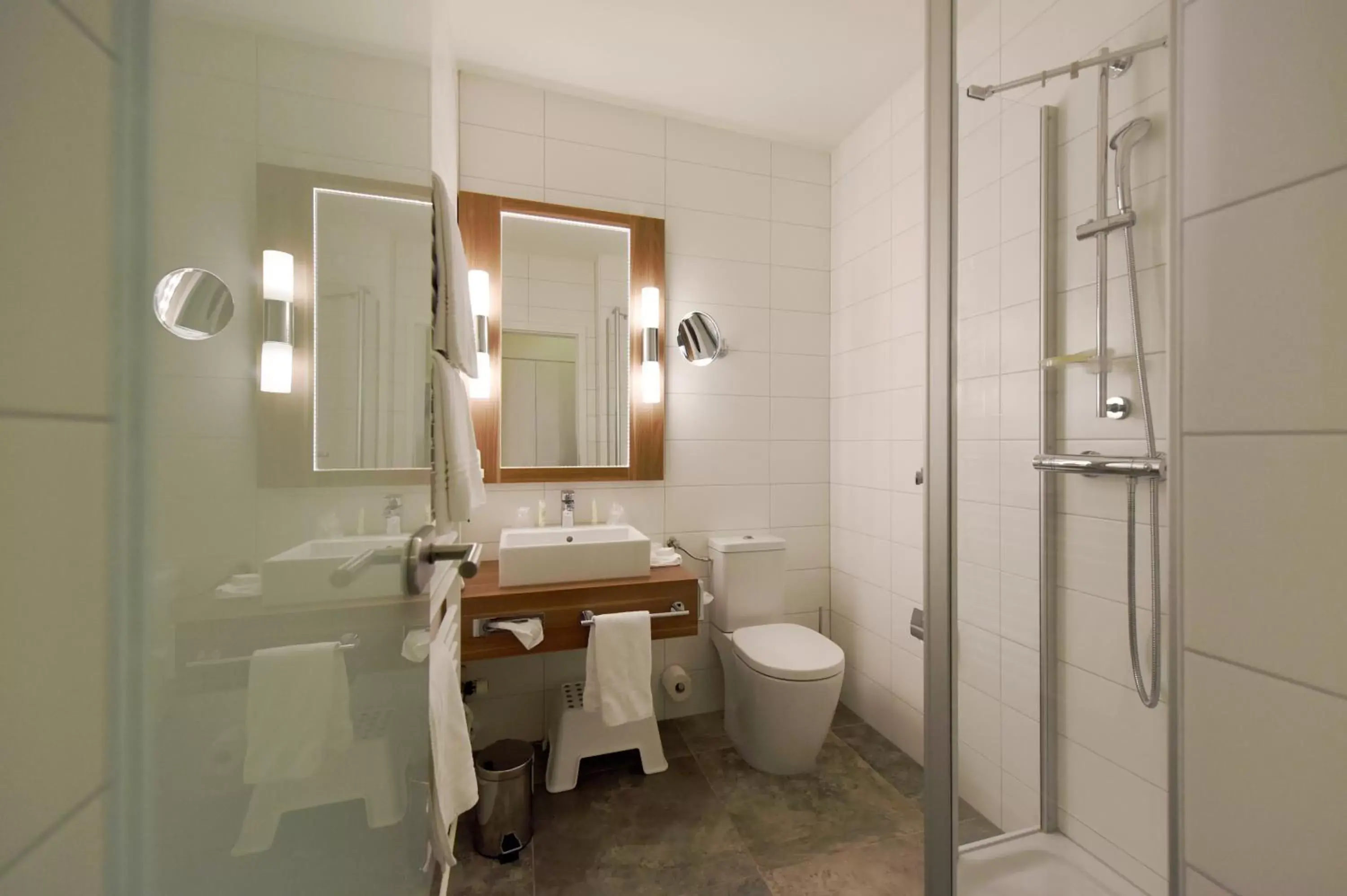 Bathroom in City Hotel Biel Bienne Free Parking