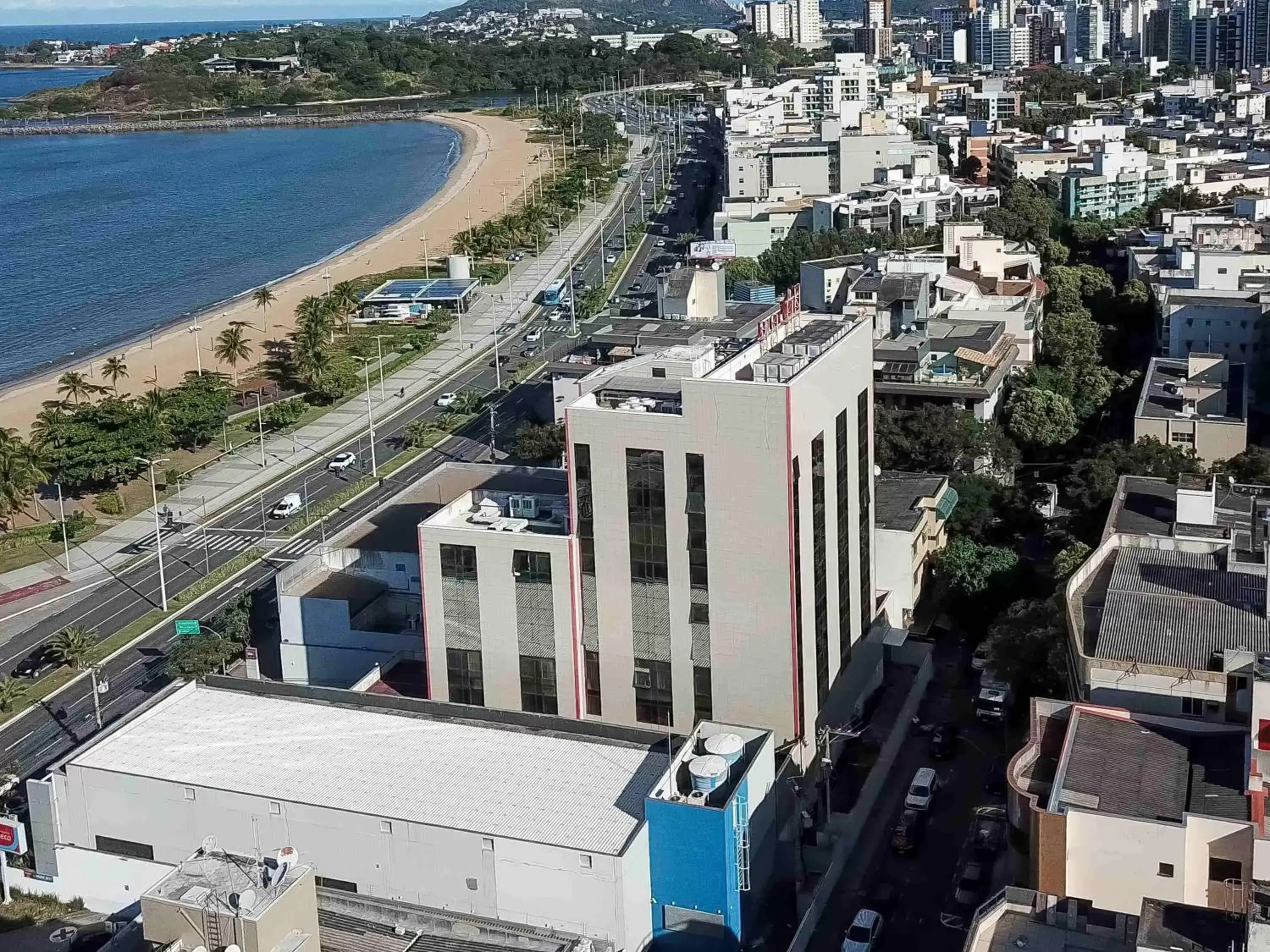 Property building, Bird's-eye View in ibis Vitoria Praia de Camburi