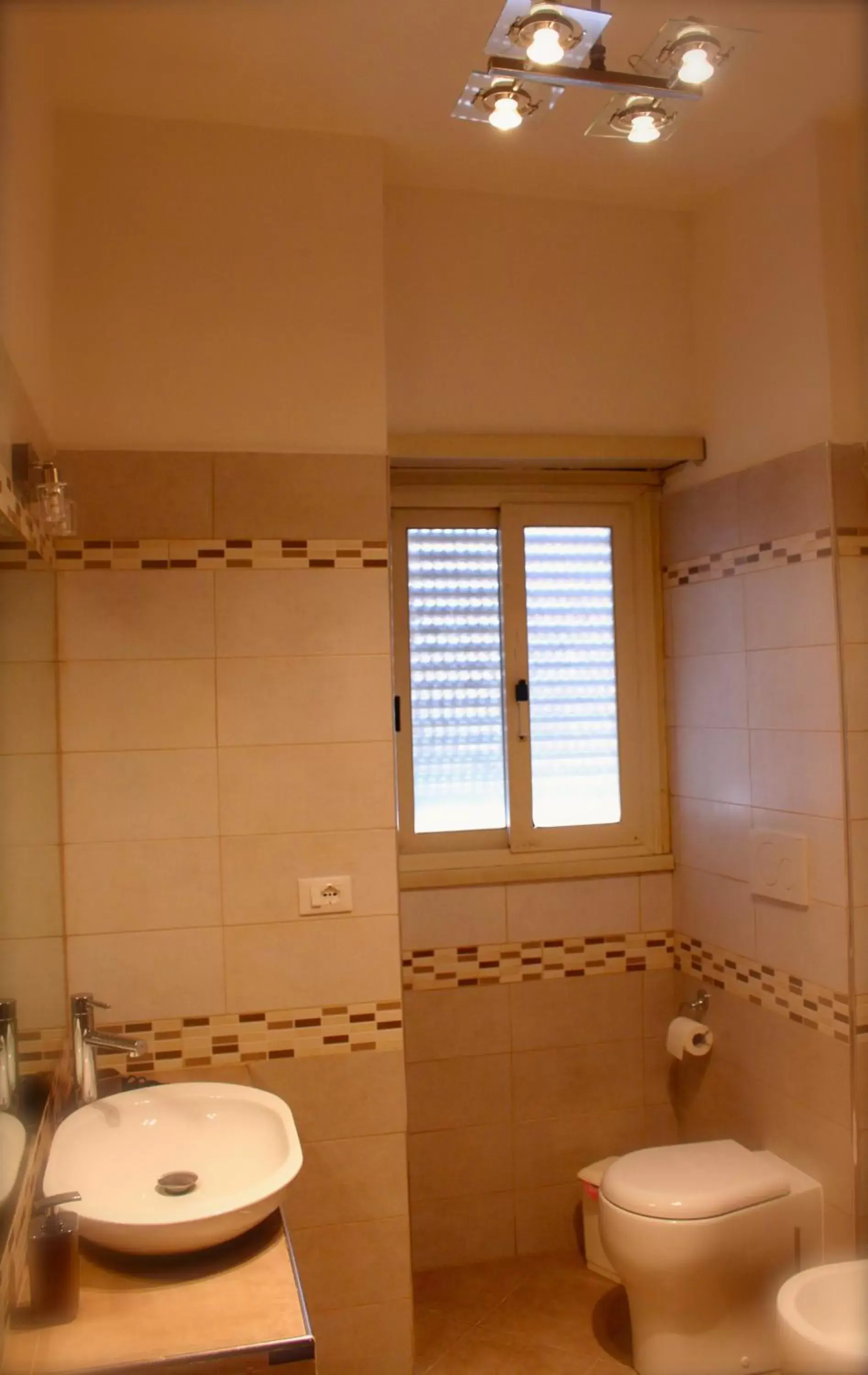 Double Room in Al Porto Di Roma B&B Double Room in Al Porto Di Roma B&B