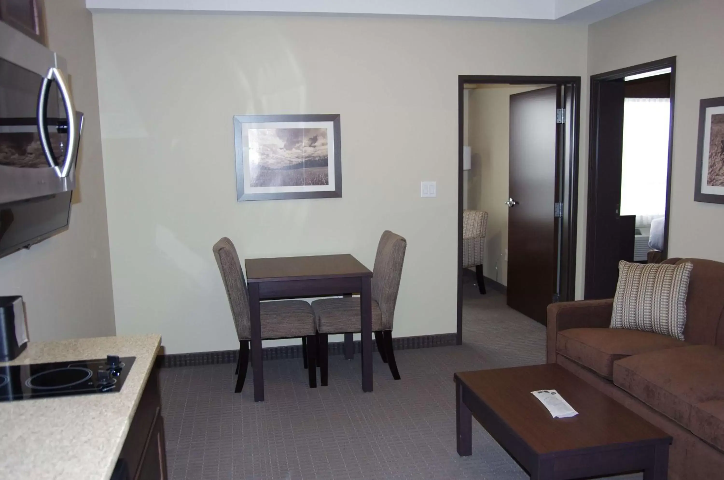Photo of the whole room in Best Western Plus Lacombe Inn and Suites