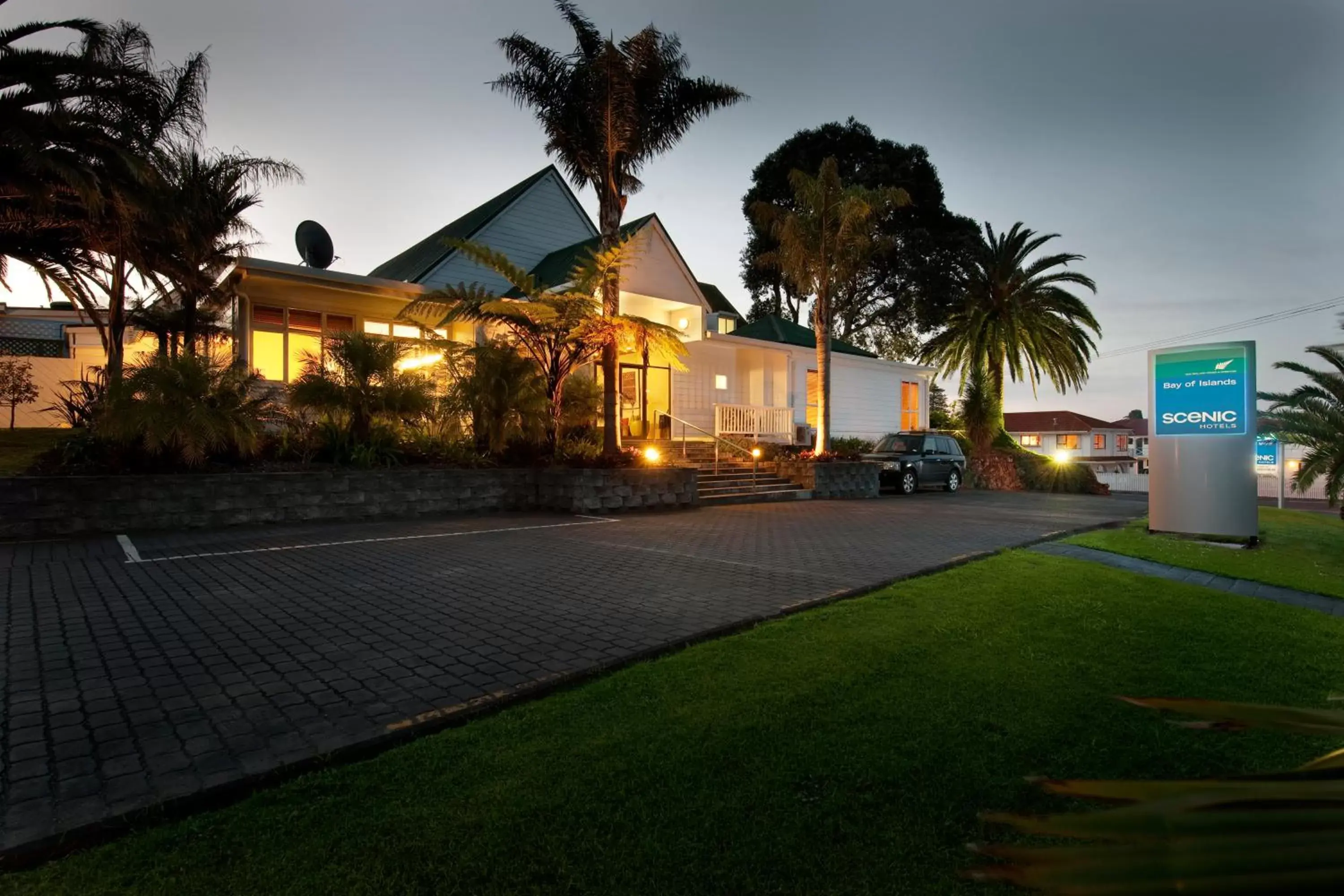 Property Building in Scenic Hotel Bay of Islands