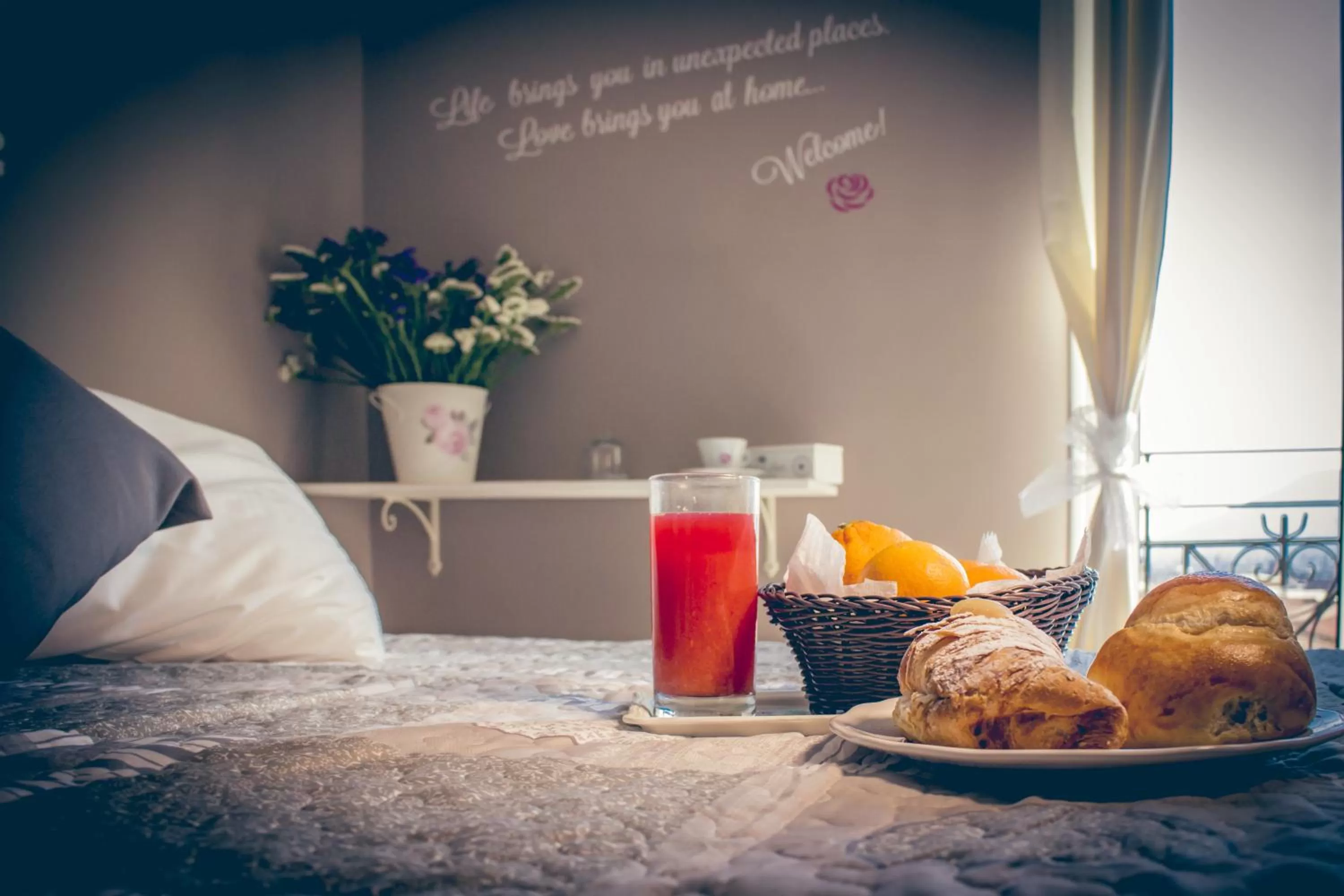 Food and drinks, Bed in La Peonia