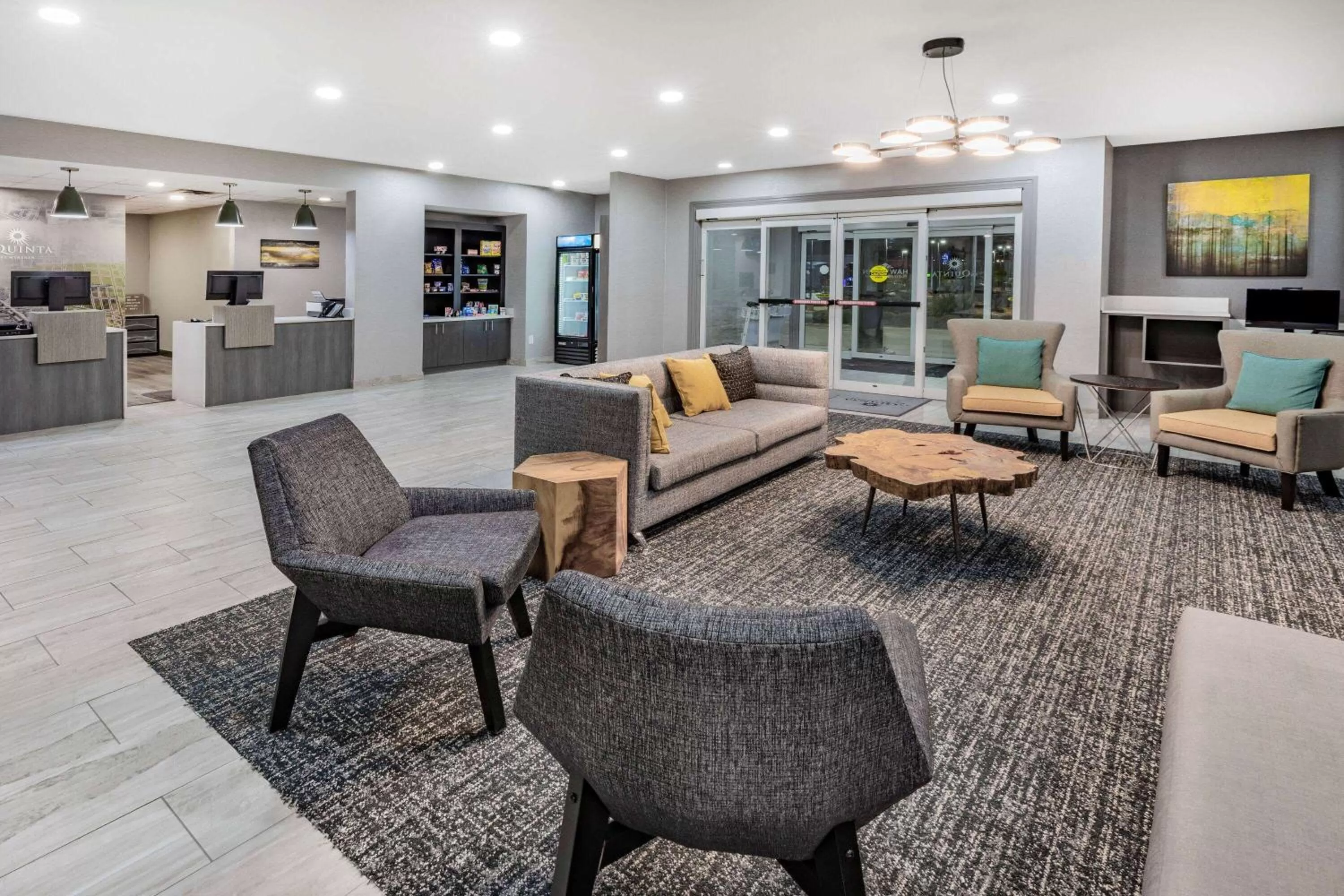 Lobby or reception in La Quinta Inn & Suites by Wyndham Ardmore